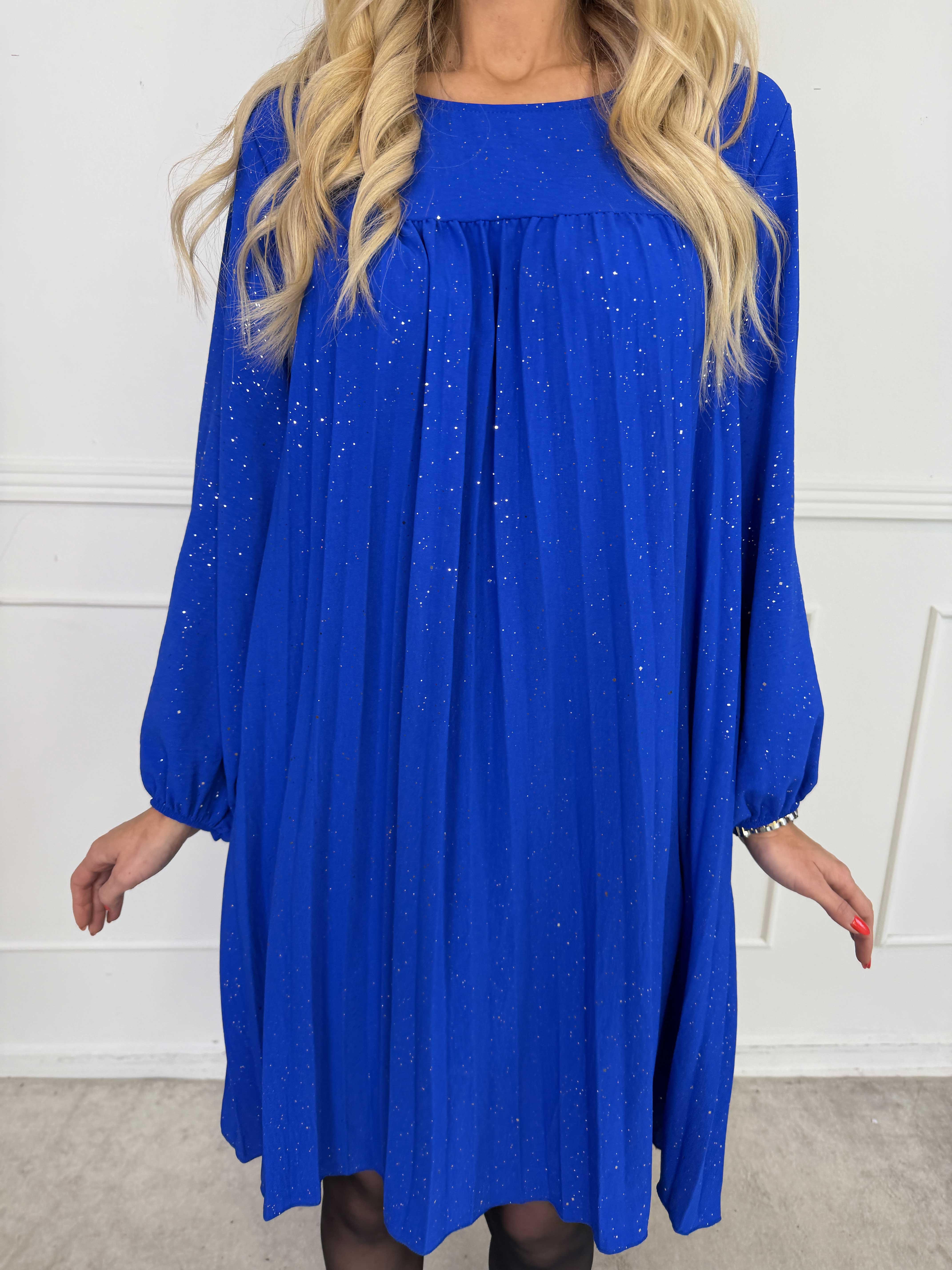 Nancy Glitter Short L/S - Plisseret kjole med lommer og glimmer