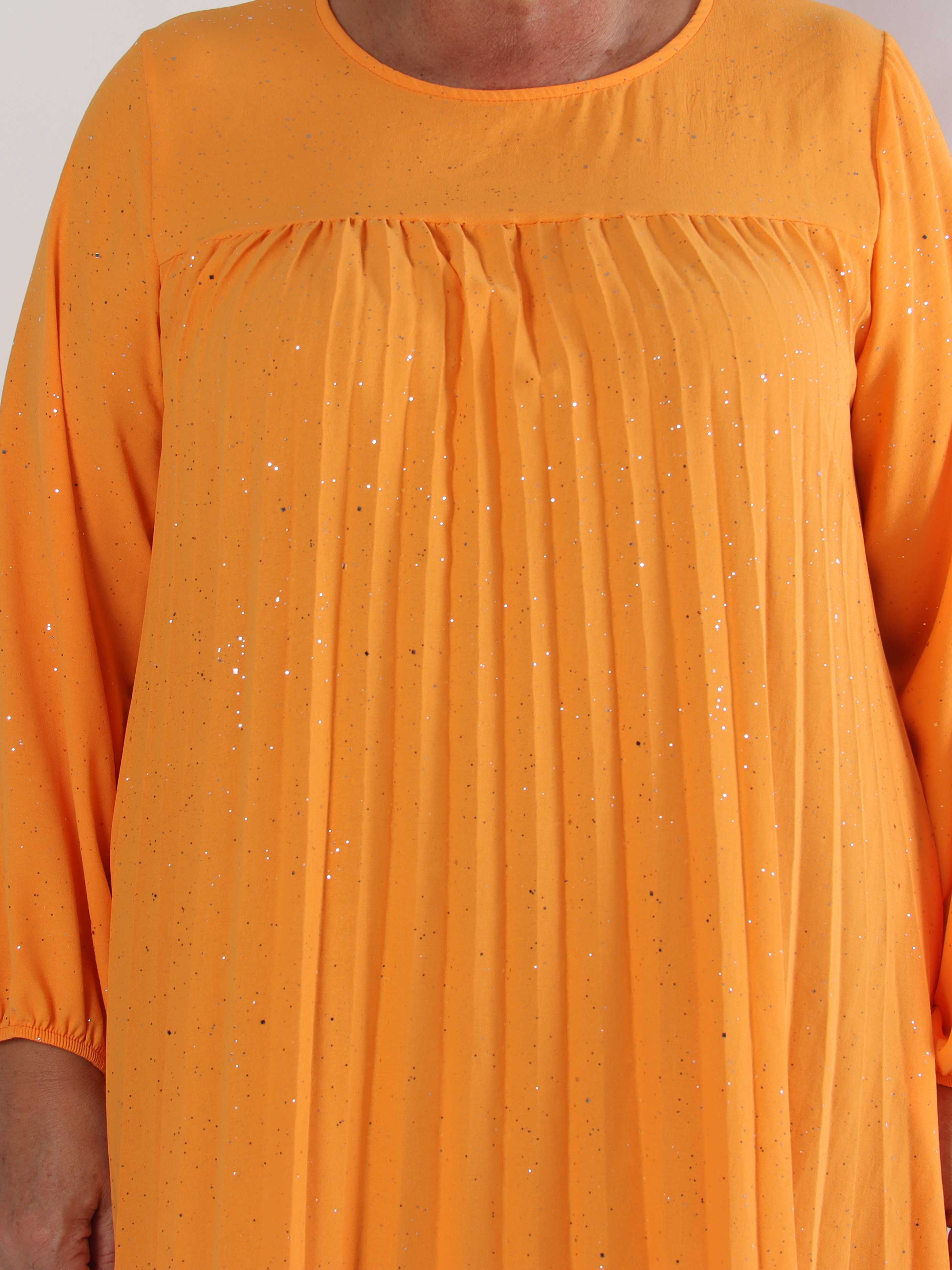 Nancy Glitter Short L/S - Plisseret plus size kjole med lommer og glimmer