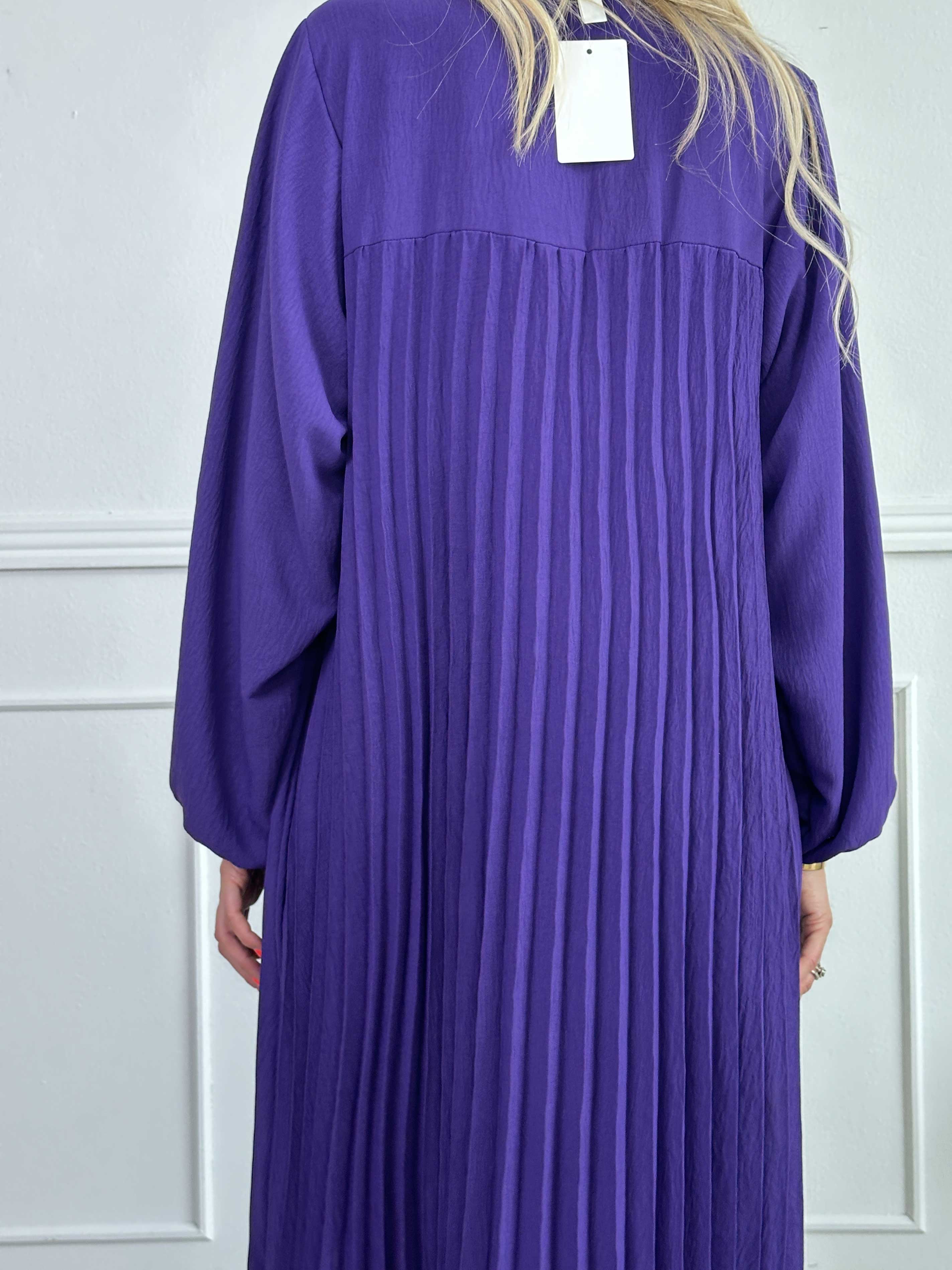 Nancy Long Sleeve - Lang kjole med plisseringer og lommer