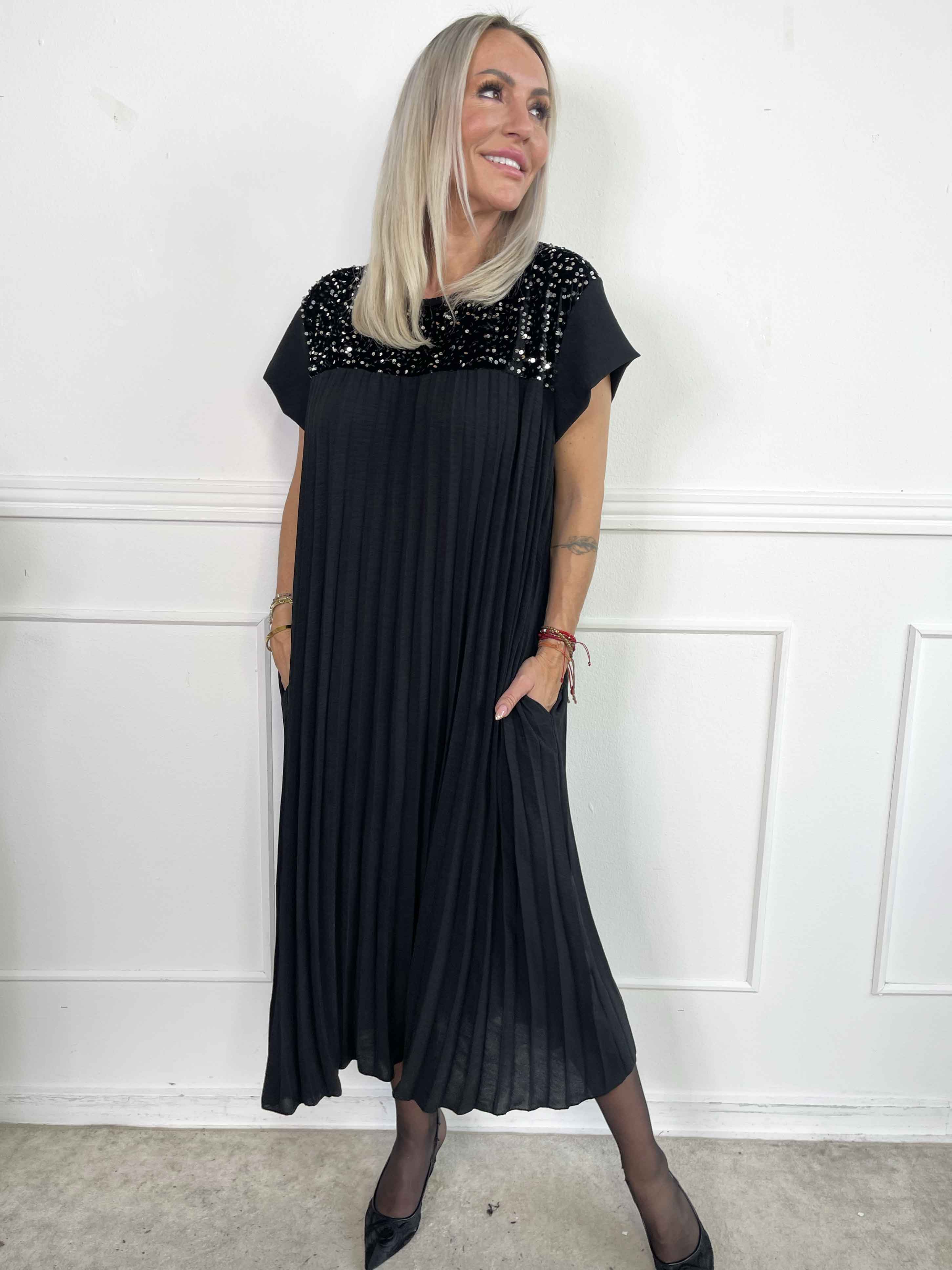 Nancy Party - Lang plisseret kjole med pailletter og velour