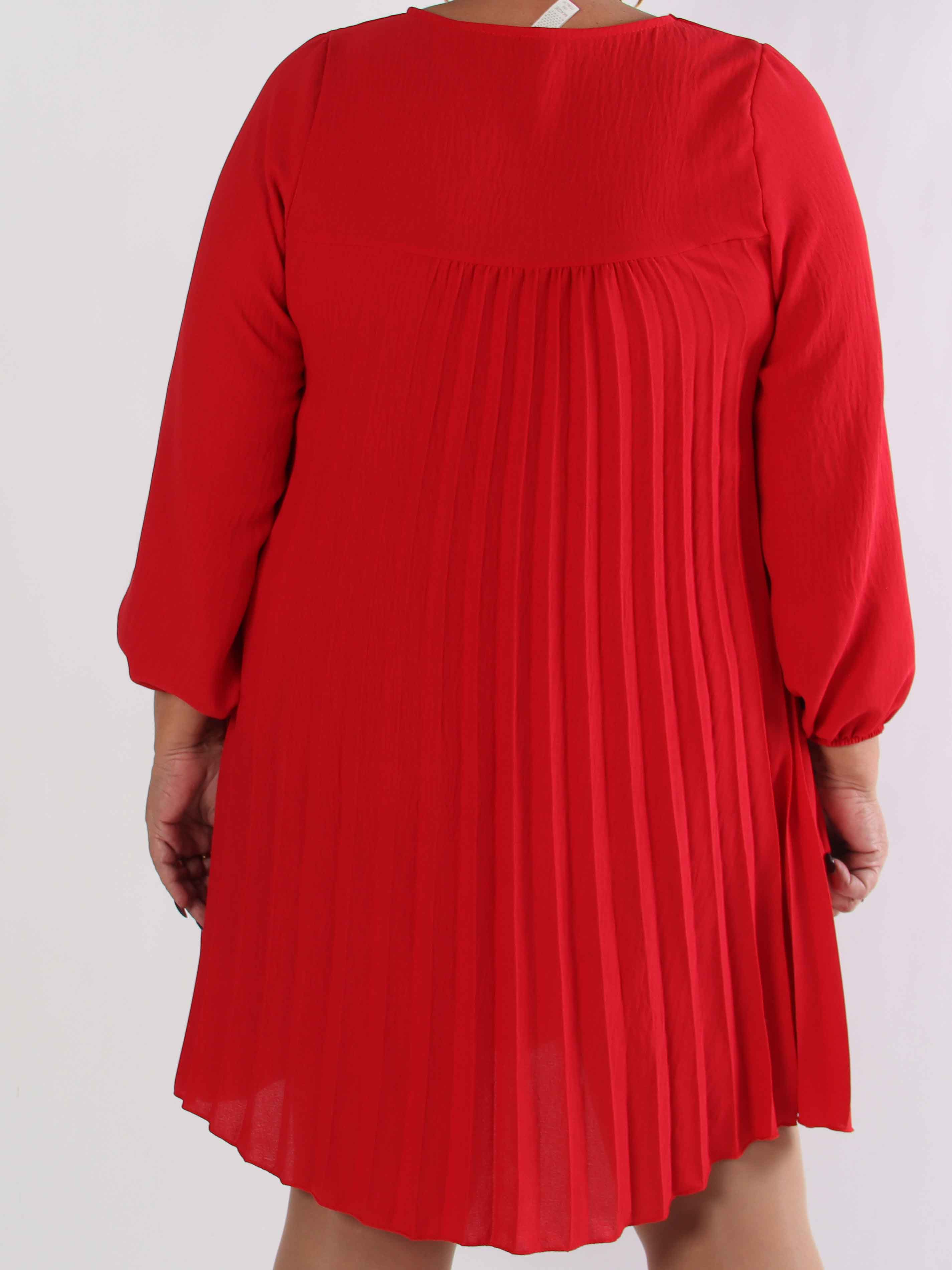 Nancy Short L/S - Plus size kjole med plisseringer og lommer