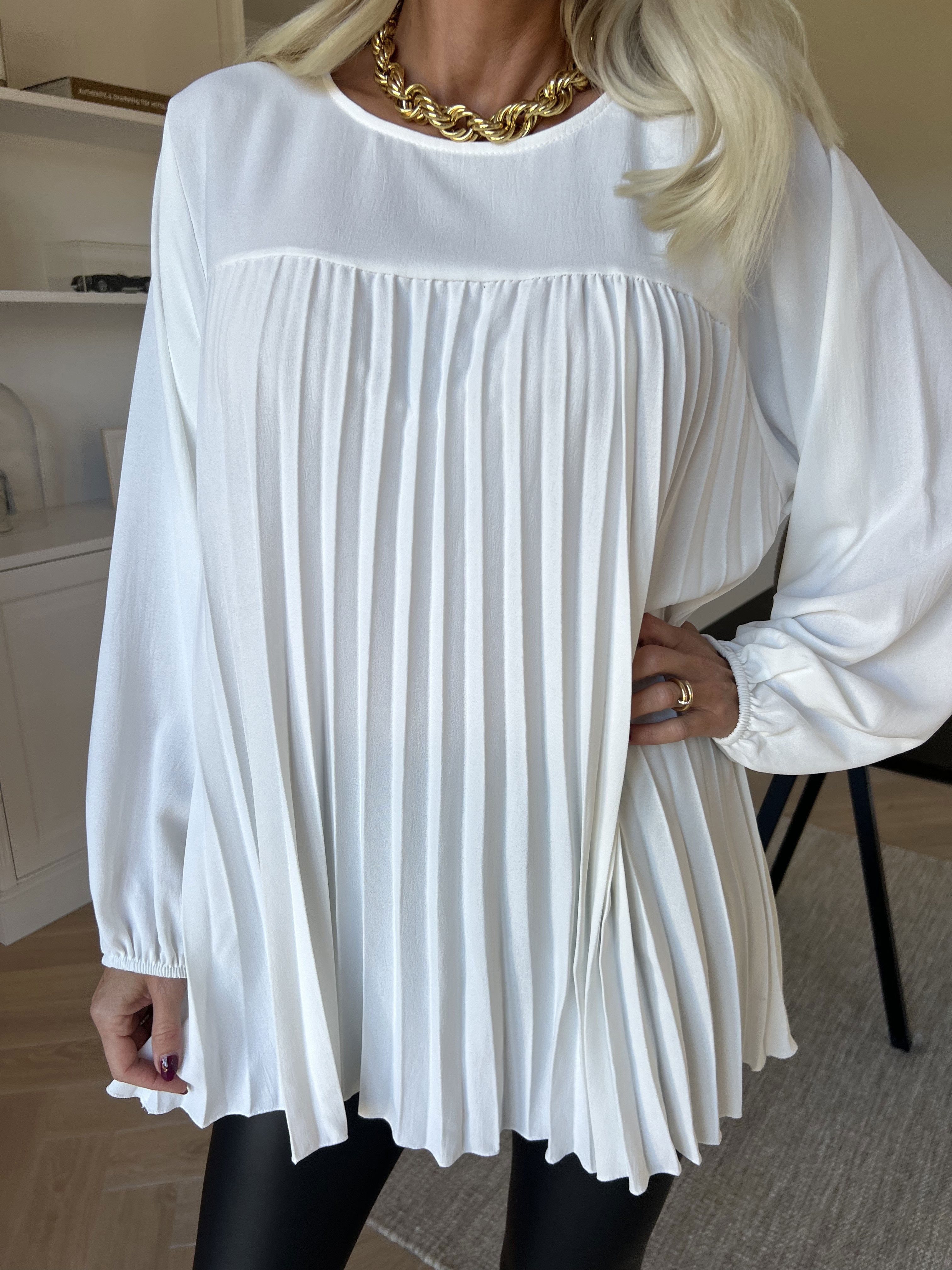 Nancy Shirt L/S - Sød bluse med plisseringer