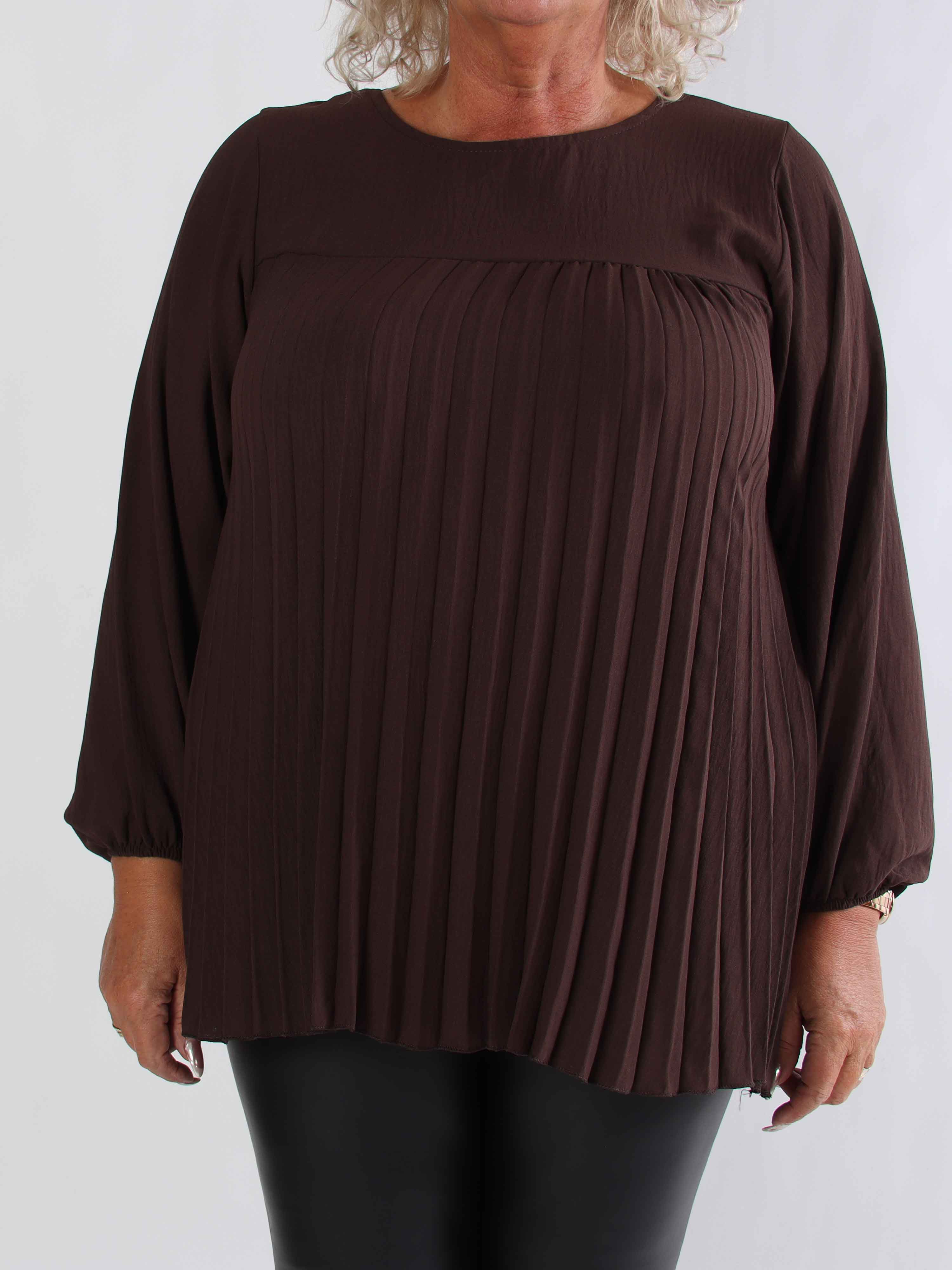 Nancy Shirt L/S - Sød plus size bluse med plisseringer