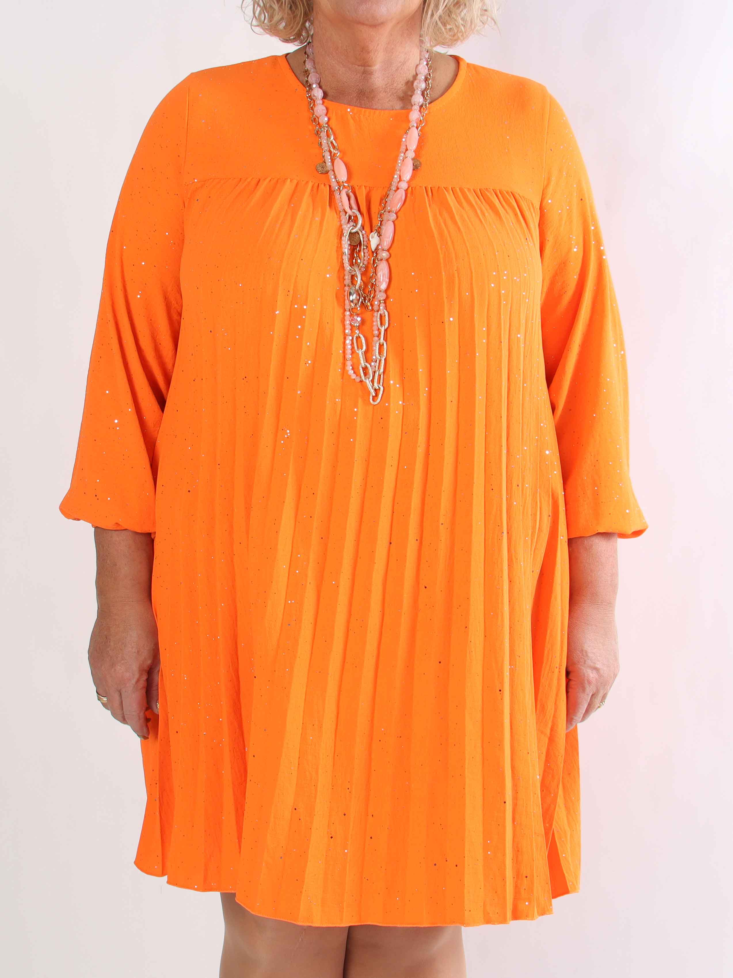 Nancy Glitter Short L/S - Plisseret plus size kjole med lommer og glimmer