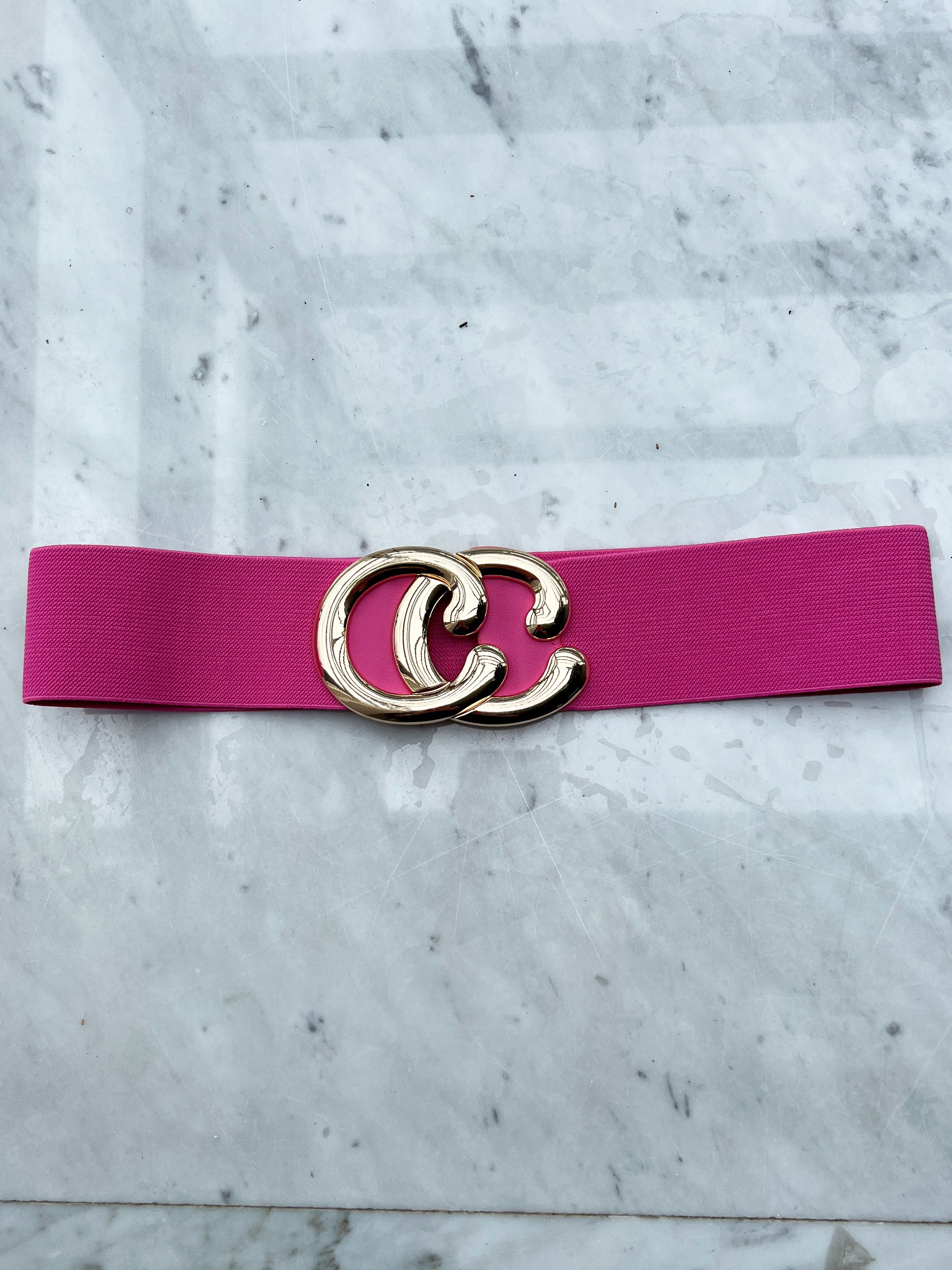 Nanna - Bredt elastisk taljebælte med guldspænde