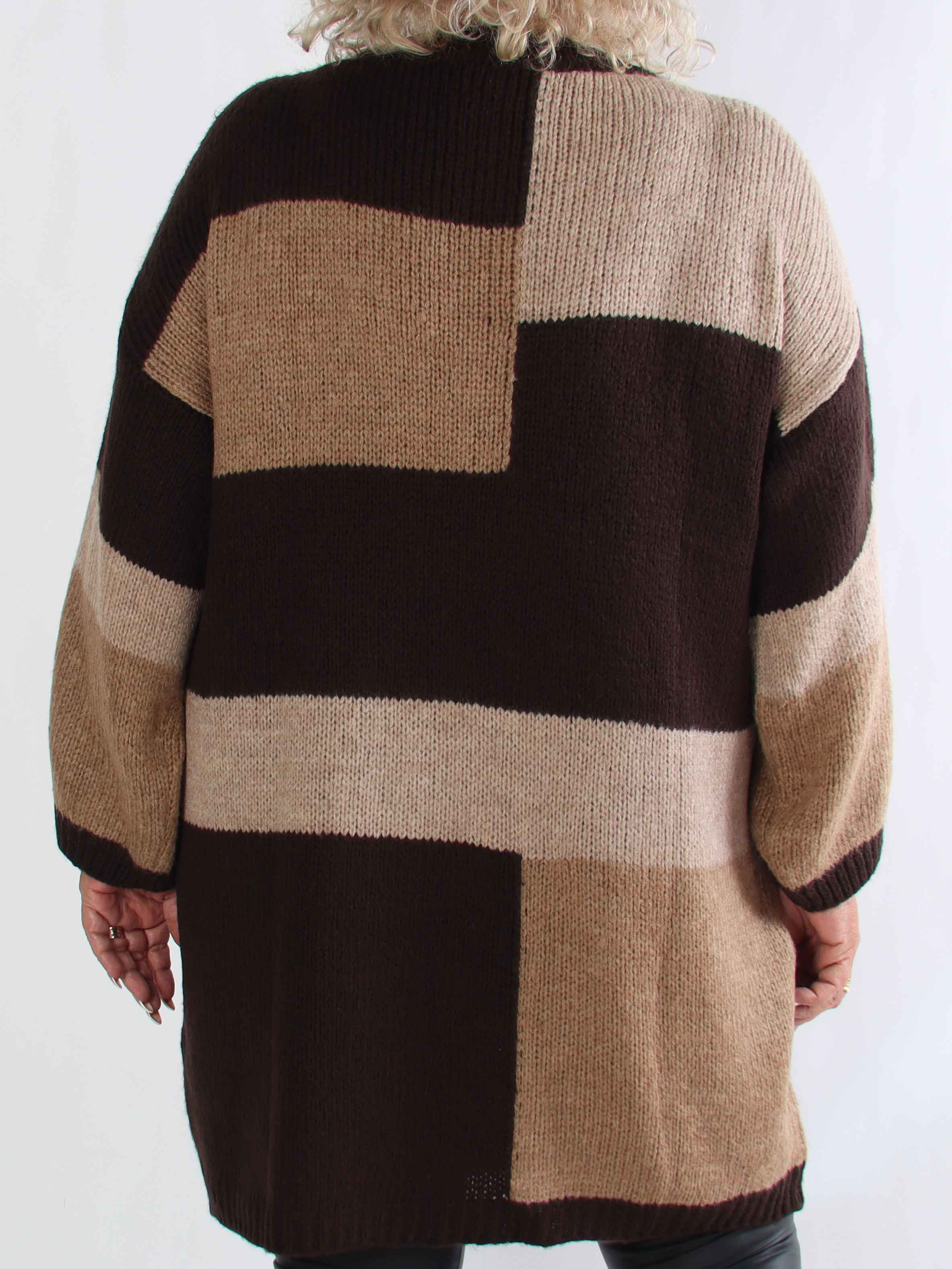 Nesrin - Blød flerfarvet plus size strikkjole