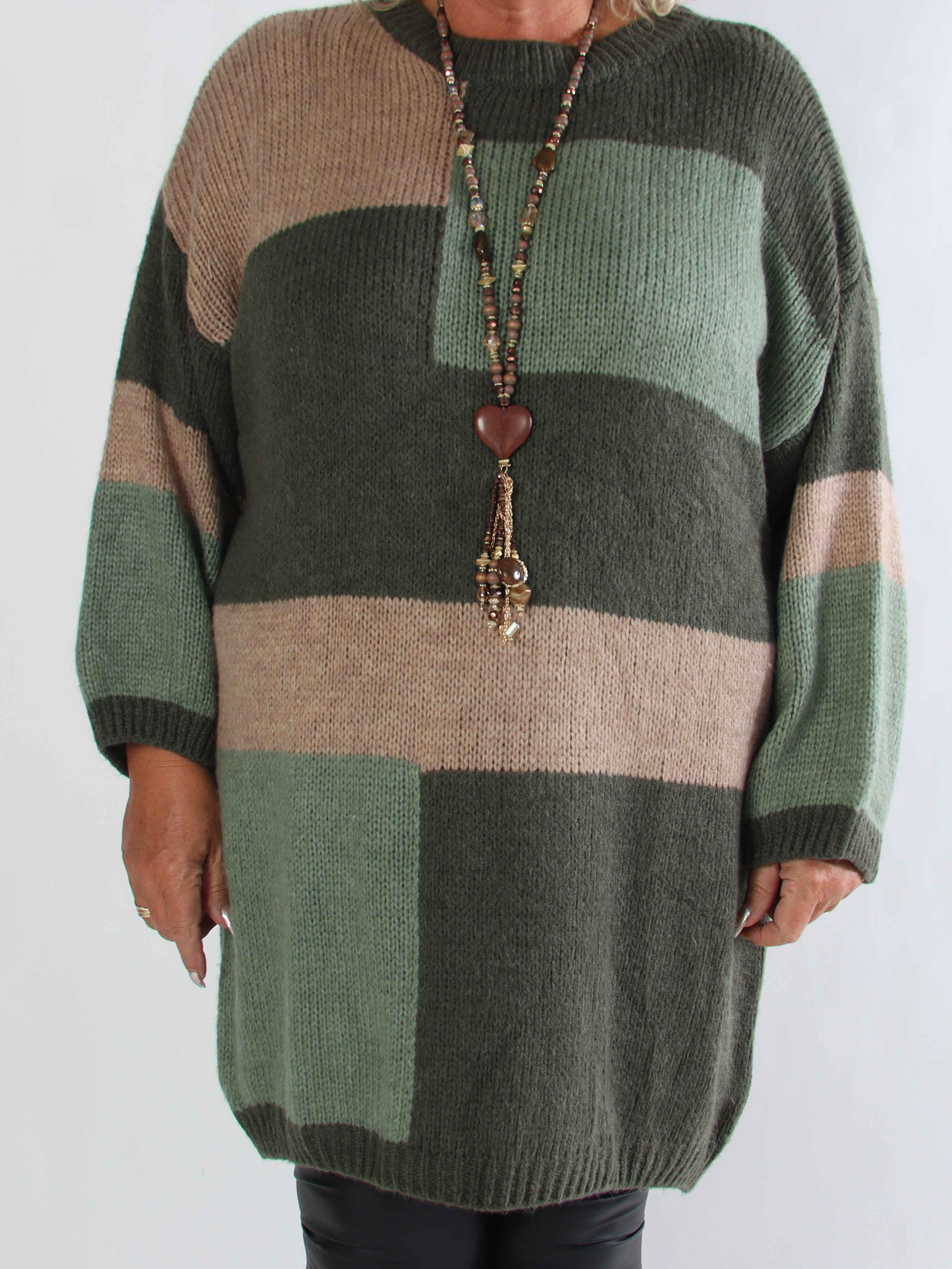 Nesrin - Blød flerfarvet plus size strikkjole