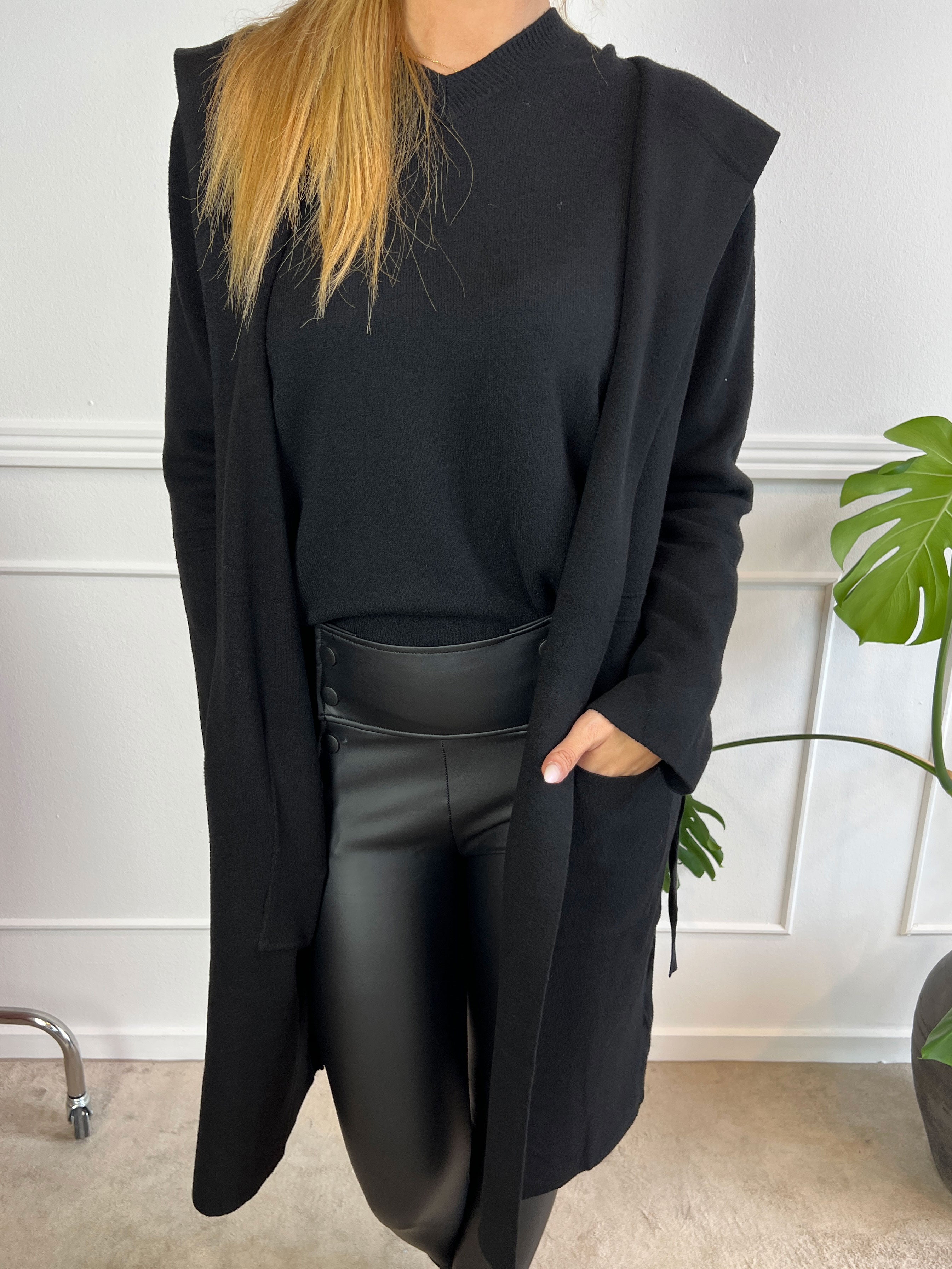 Nina - Dejlig blød cardigan med hætte og bindebånd