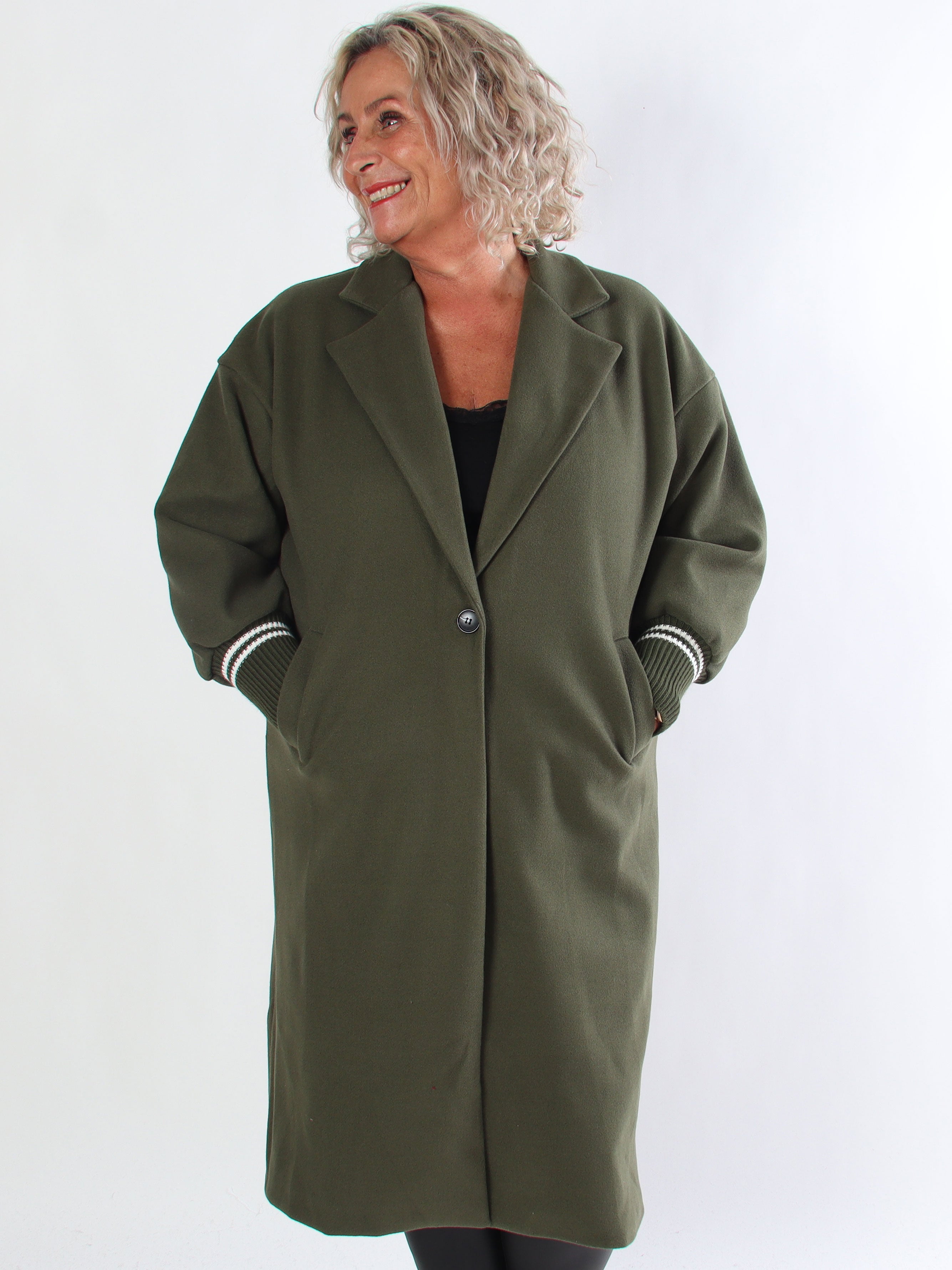 Nitas - Plus size overgangsjakke med strikket ærmestykke