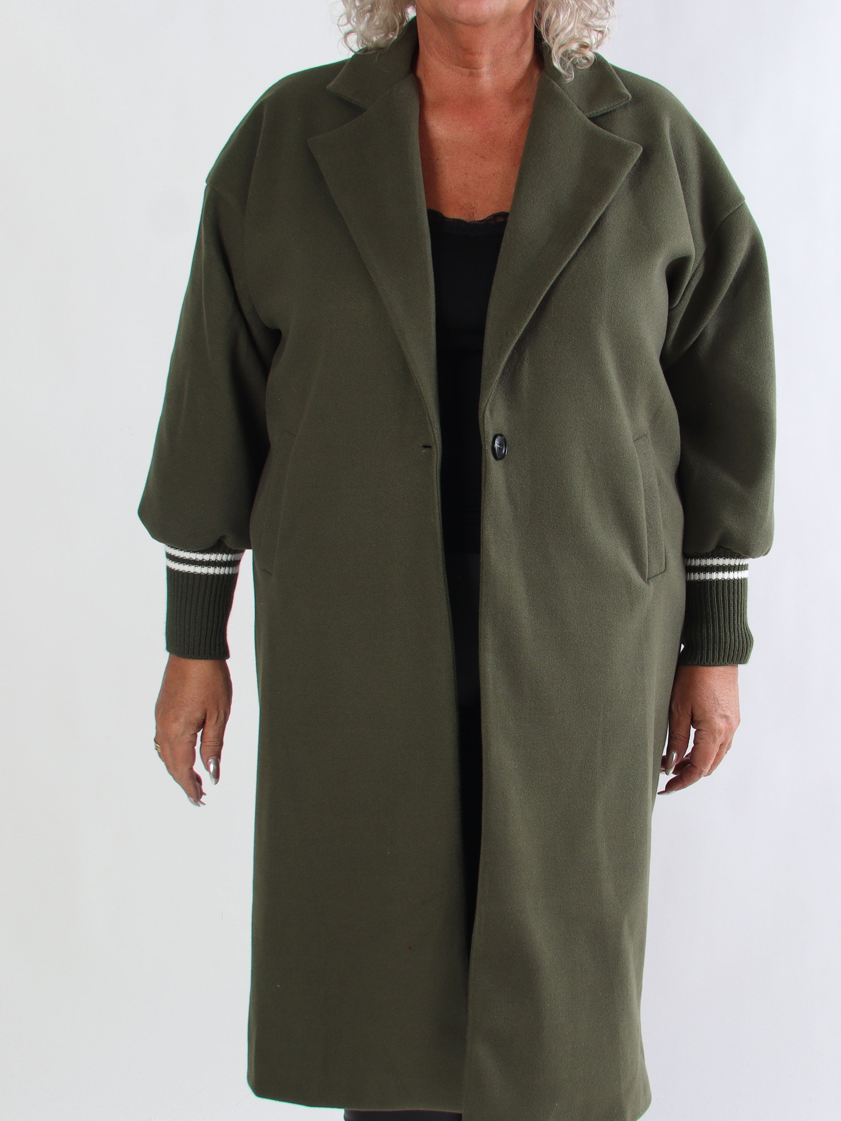 Nitas - Plus size overgangsjakke med strikket ærmestykke