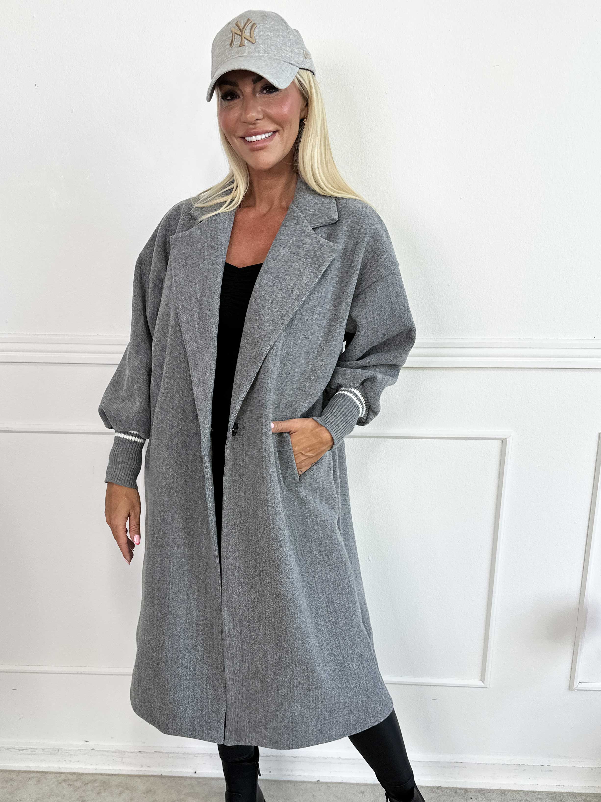 Nitas - Overgangsfrakke med strikket ærmestykke