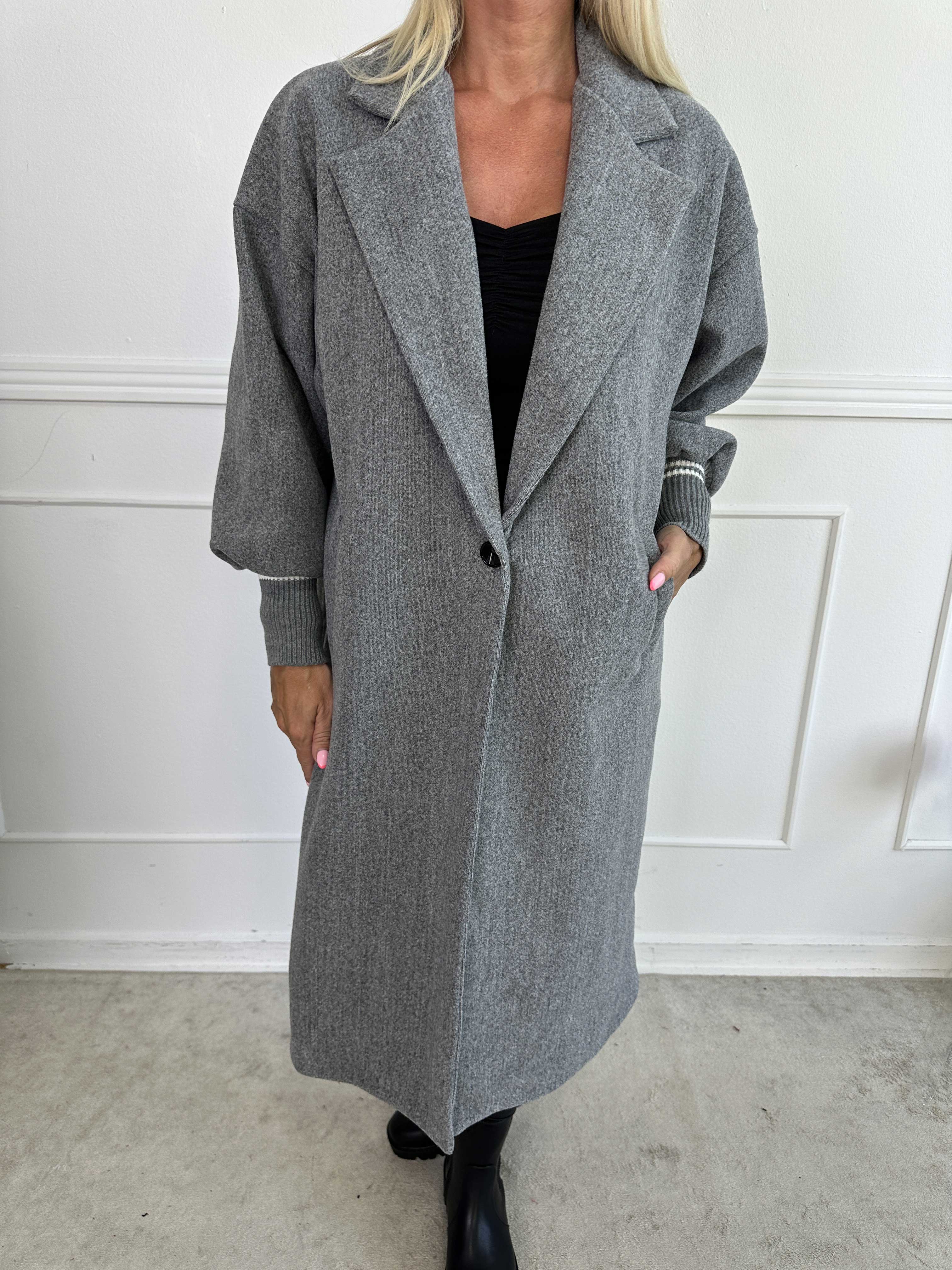 Nitas - Overgangsfrakke med strikket ærmestykke