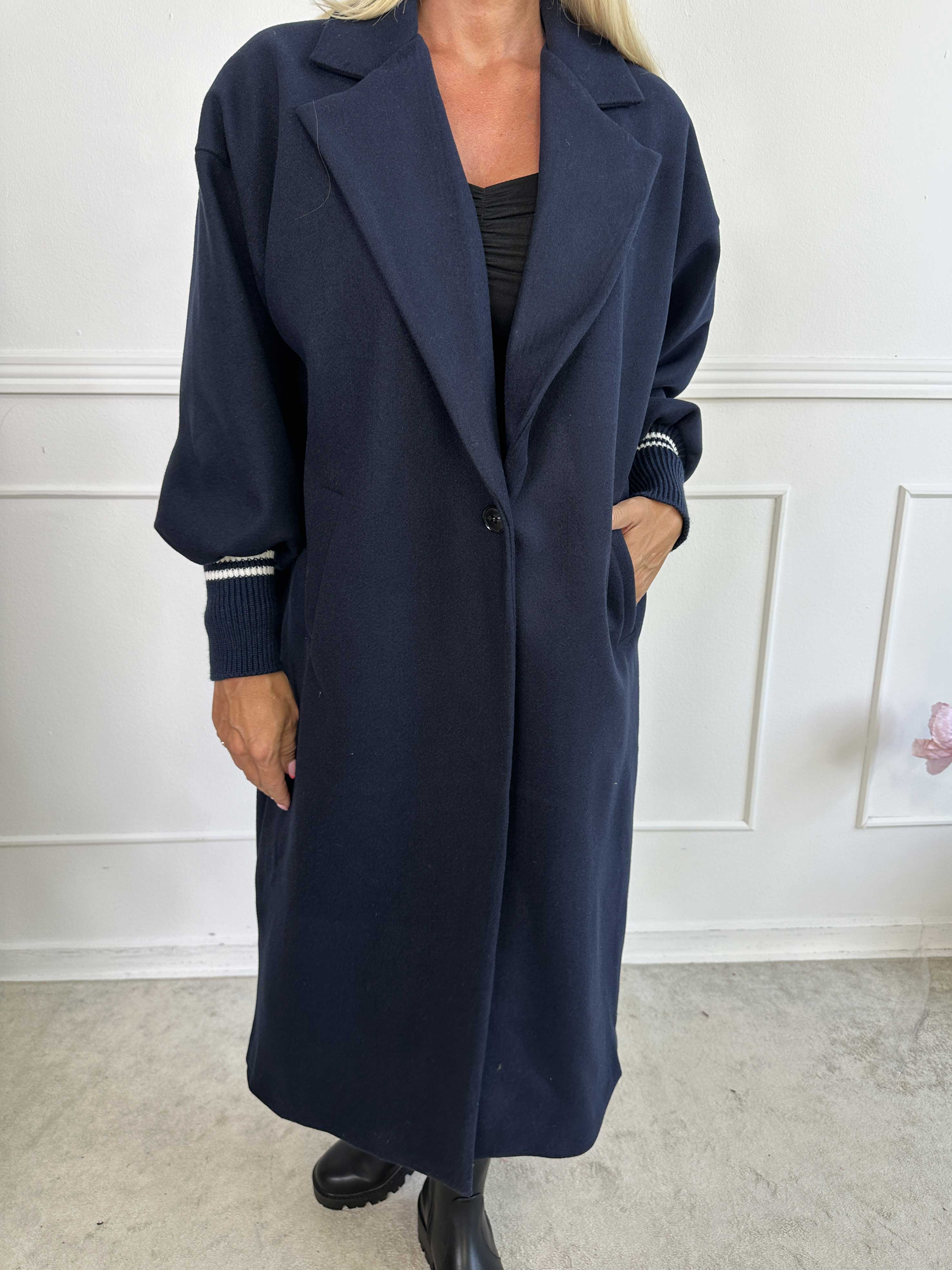 Nitas - Overgangsfrakke med strikket ærmestykke