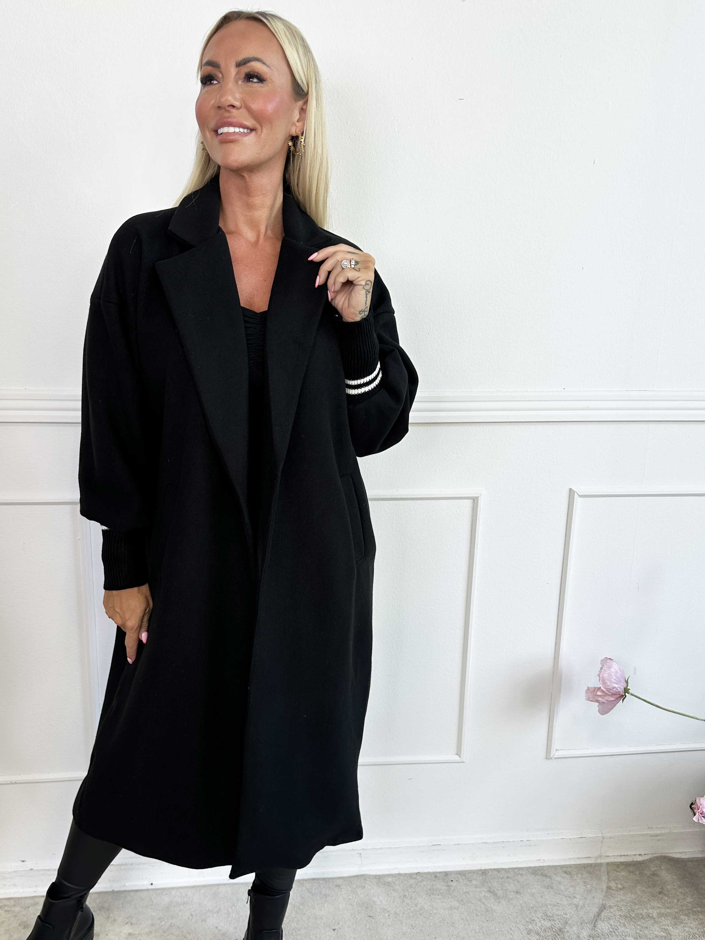 Nitas - Overgangsfrakke med strikket ærmestykke