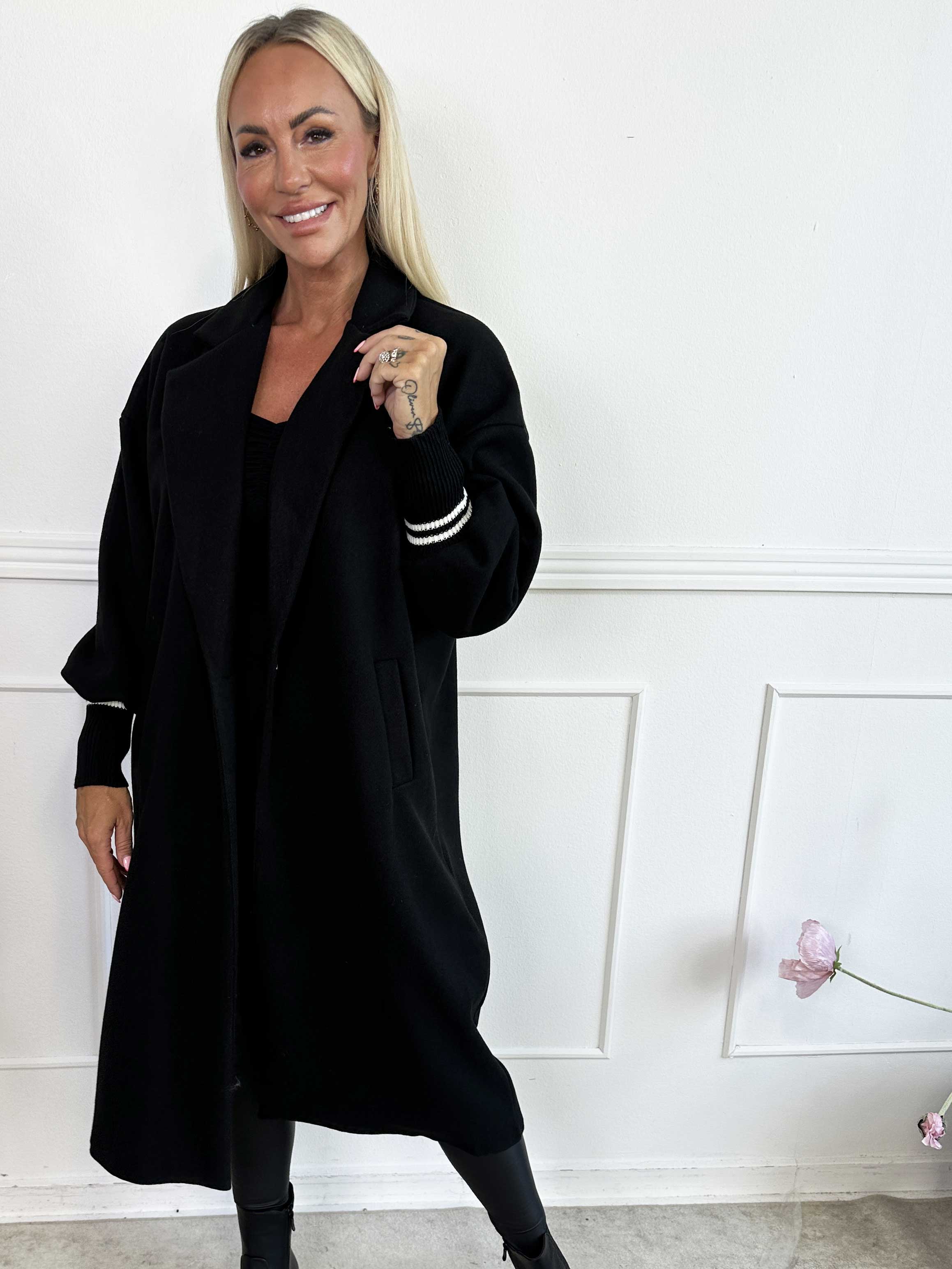 Nitas - Overgangsfrakke med strikket ærmestykke