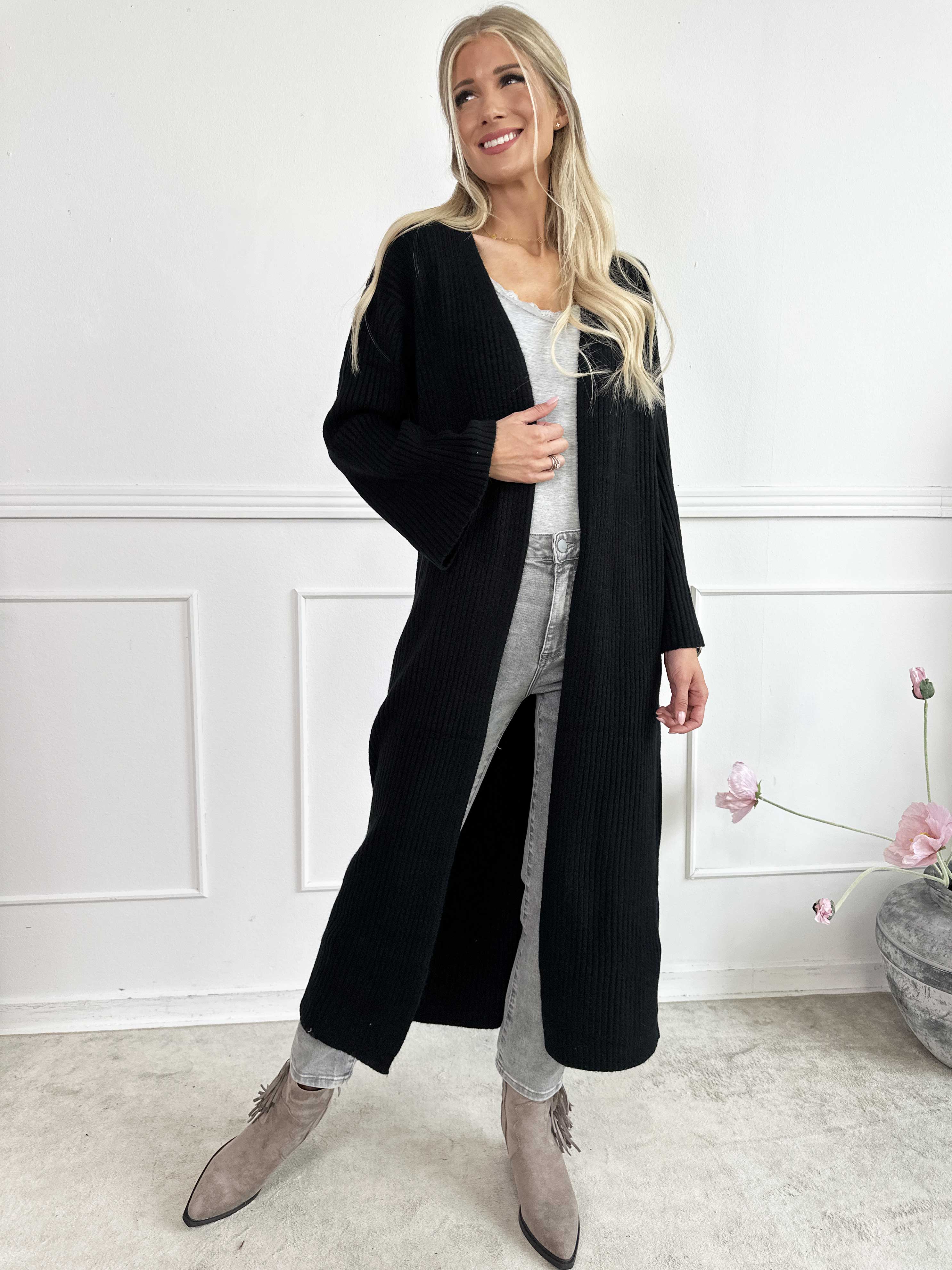 Olava - Lang blød strikcardigan med rib