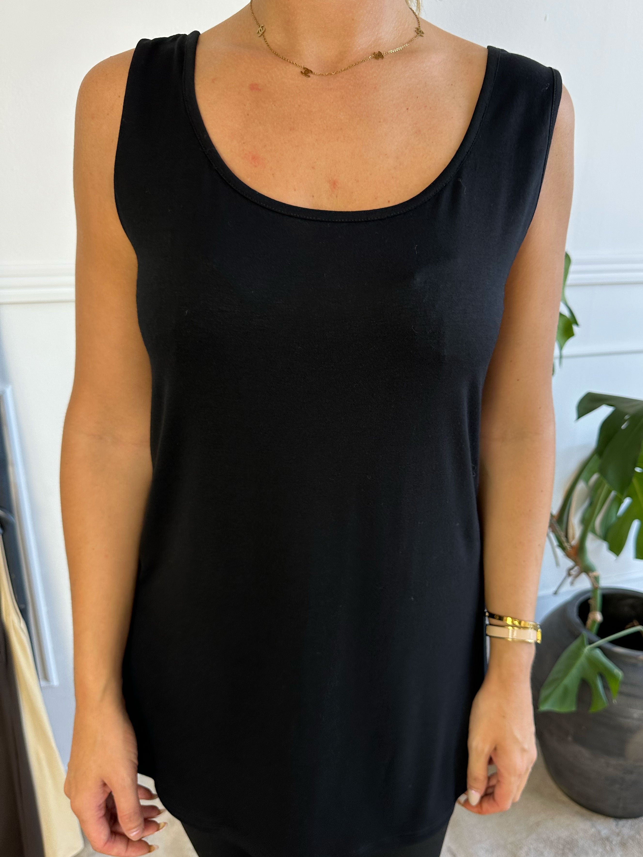 Otine Top - Basis top i plain farver