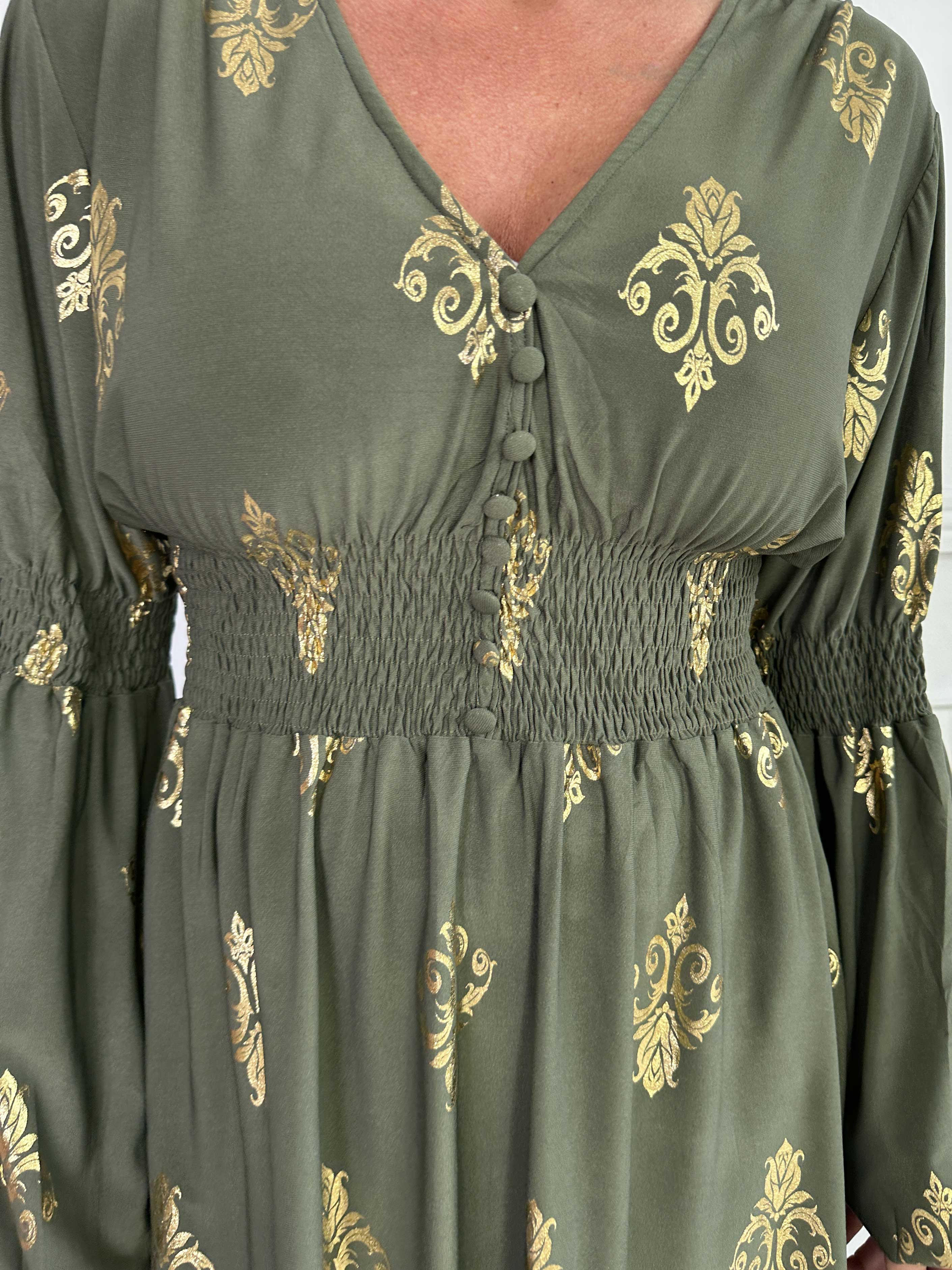 Paige Royal Gold - Elastisk kjole med guldprint og knapper ved brystet