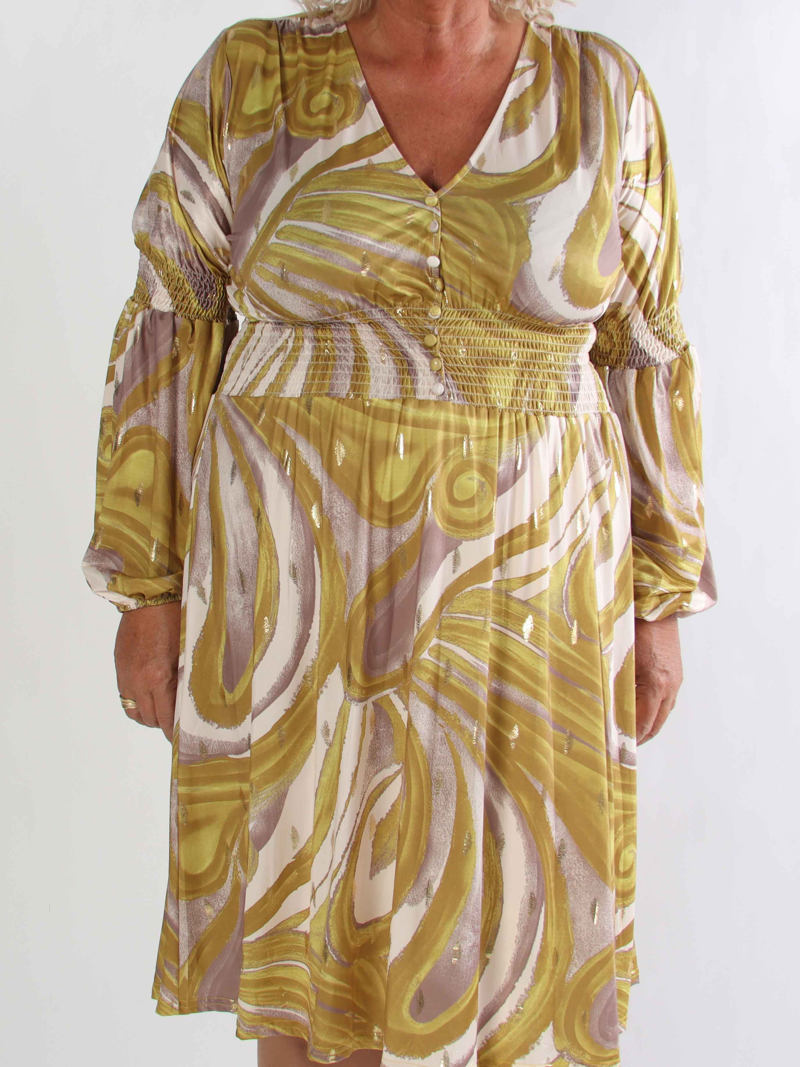 Paige Swirls - Elastisk plus size kjole med smock og knapper ved brystet