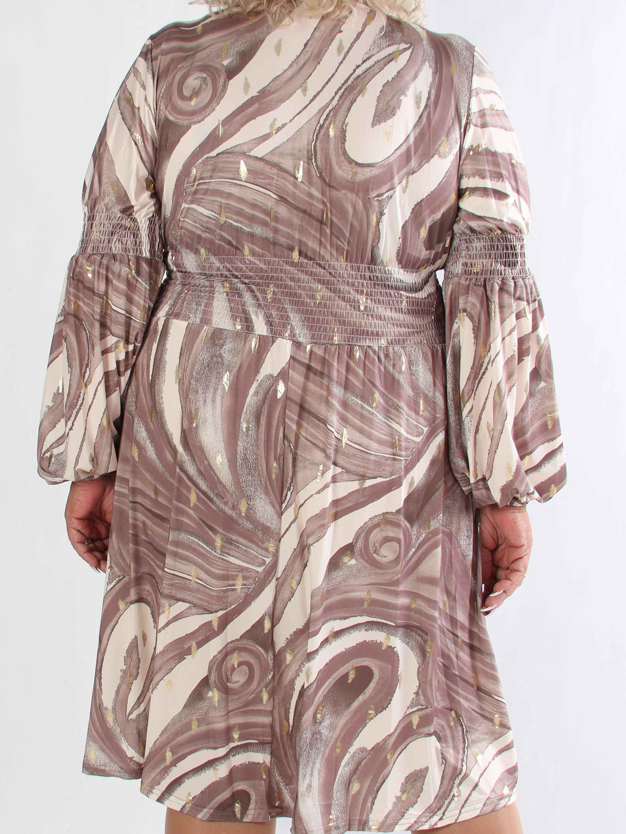 Paige Swirls - Elastisk plus size kjole med smock og knapper ved brystet