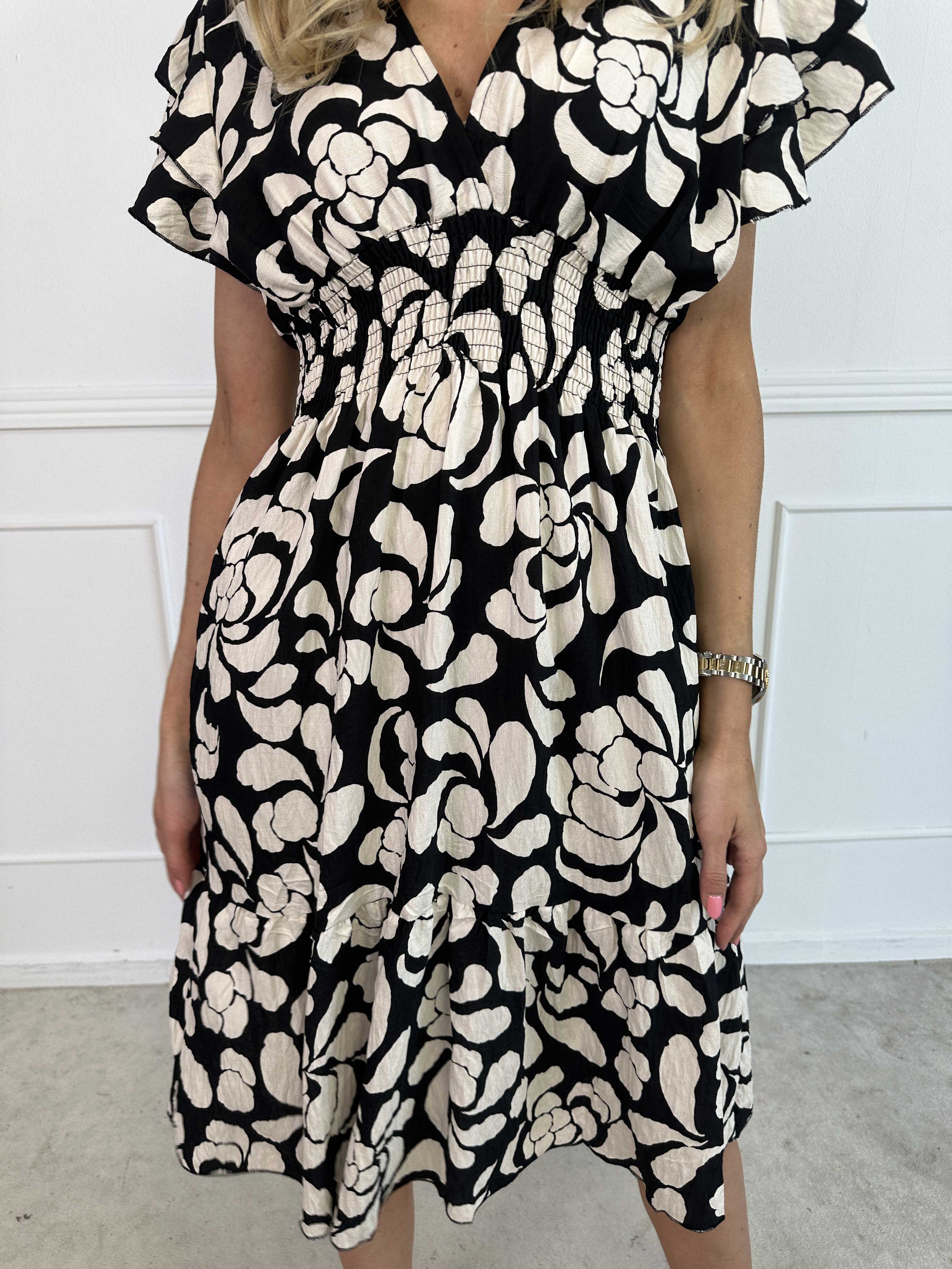 Palina Flower Short - Blomstret kjole i viskose med smock