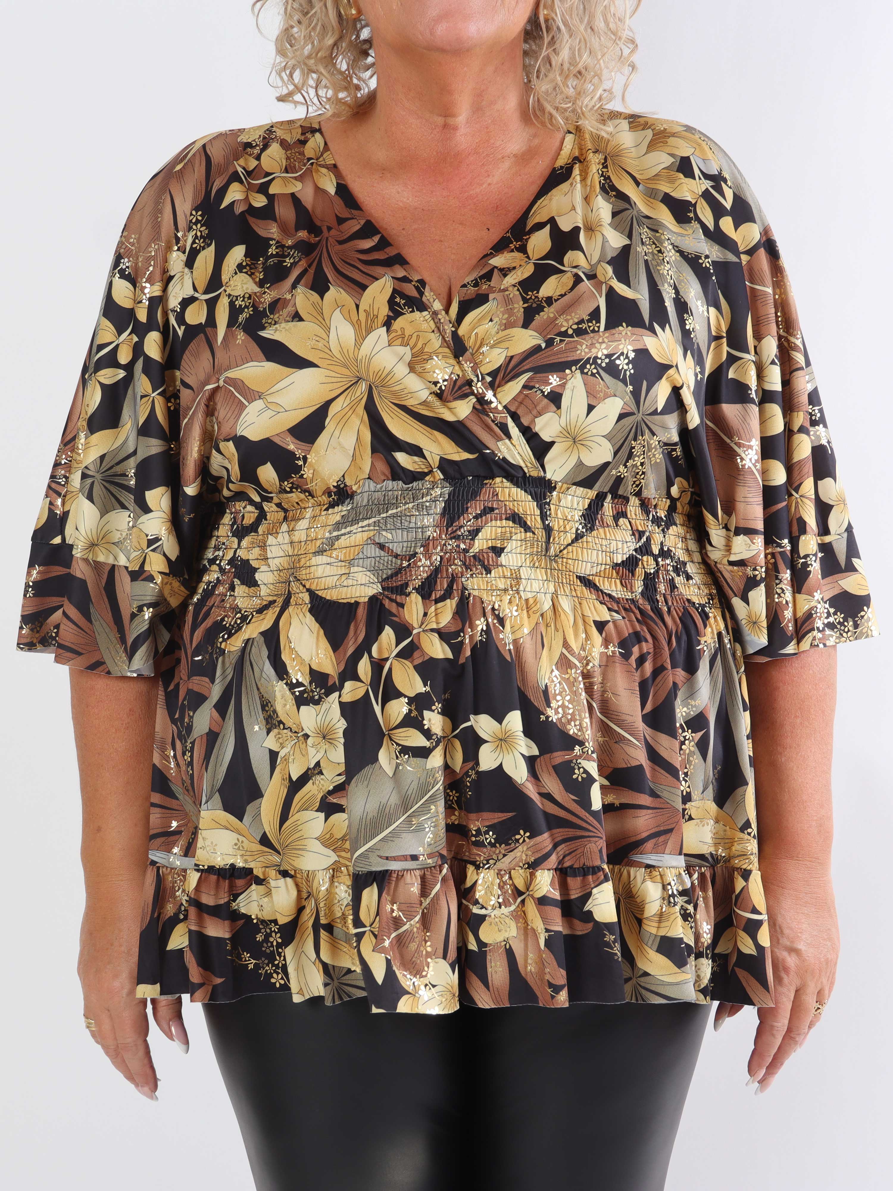 Pamela Gold Flower Shirt - Sød plus size tunika med smock og flæser
