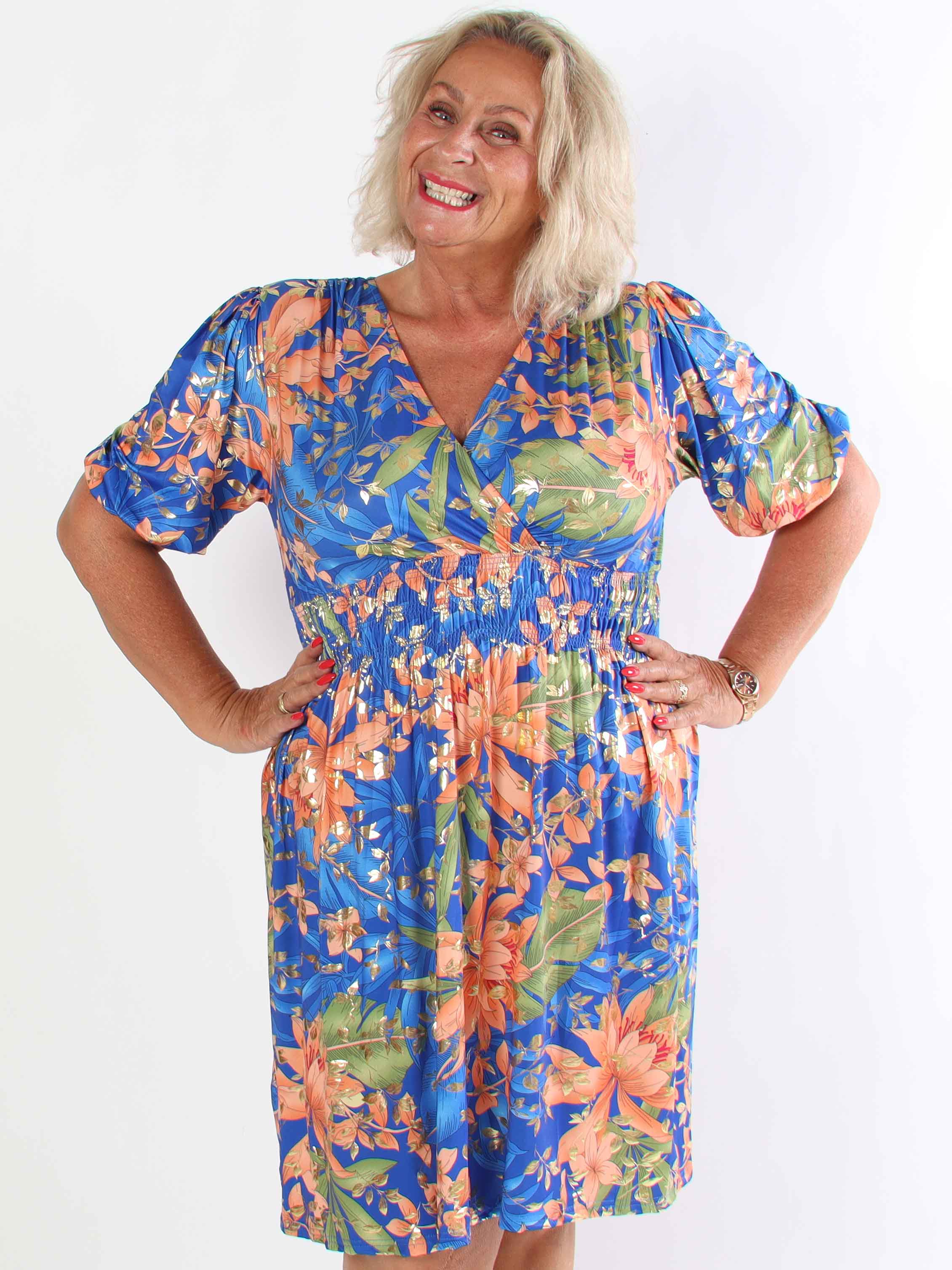 Pamina Leaf Short - Kort elastisk plus size kjole med blad motiver