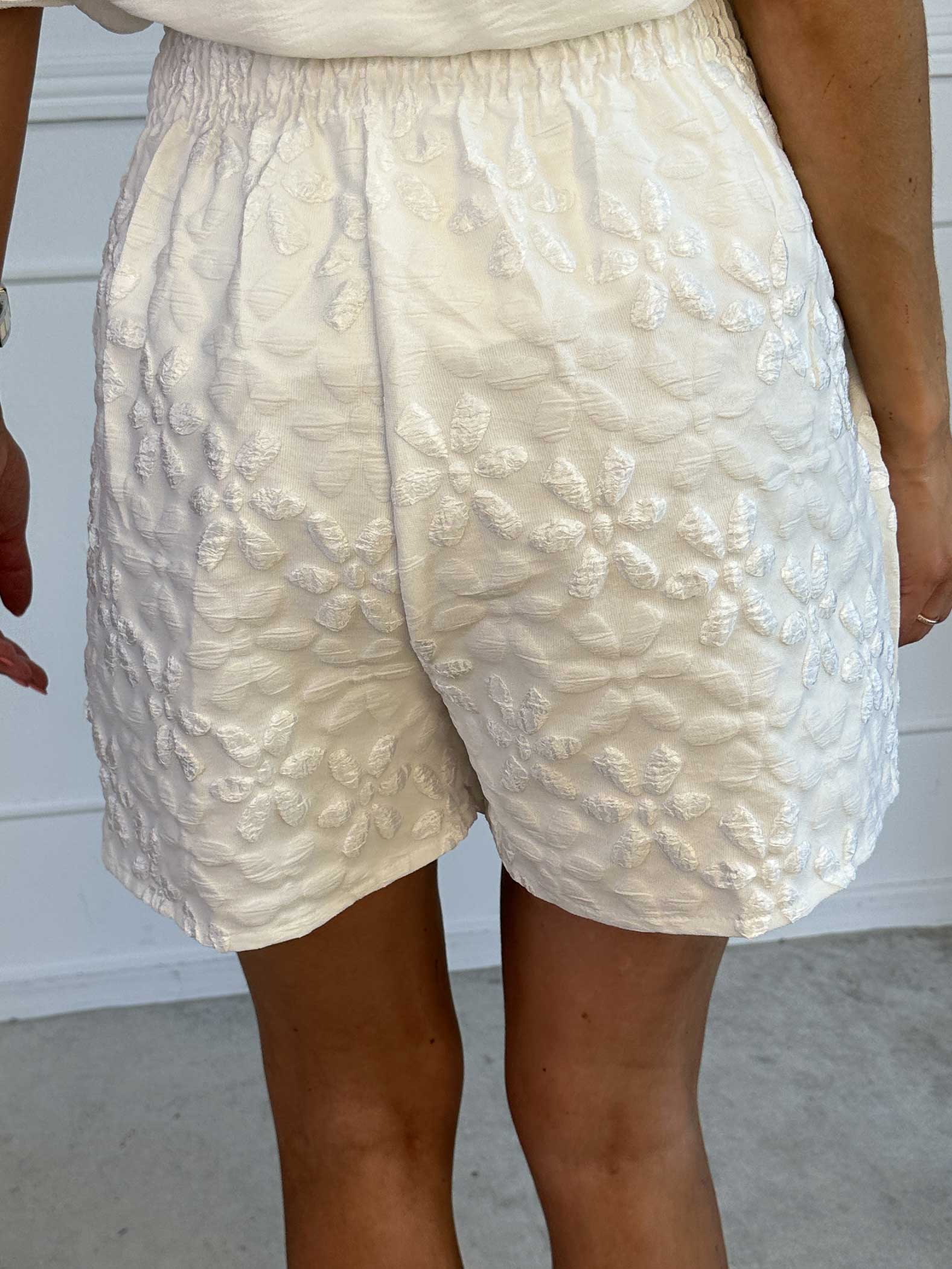 Pams Bloom Shorts - Søde shorts med blomstermotiver