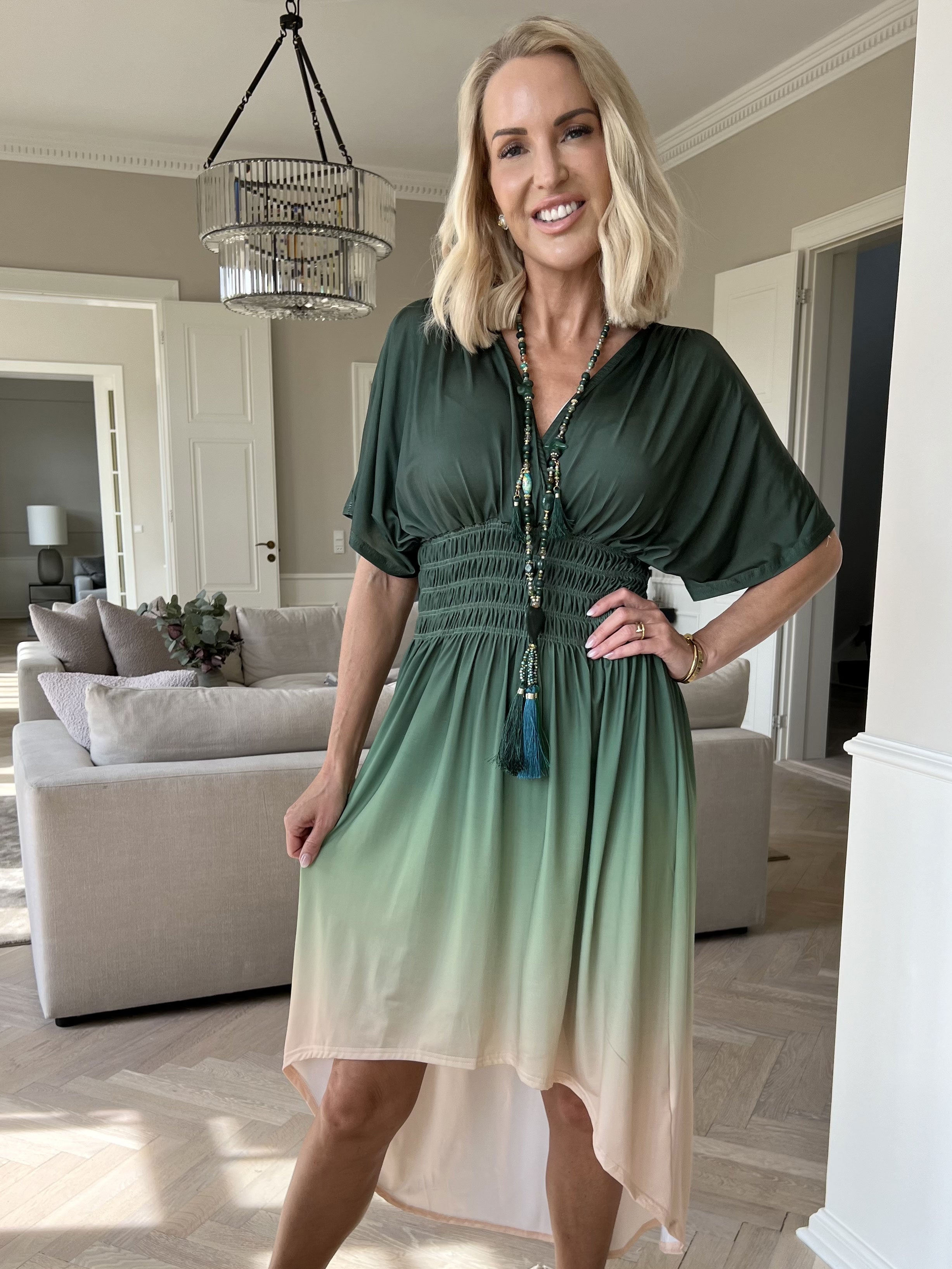 Pams Fade High-low - Elastisk flerfarvet kjole