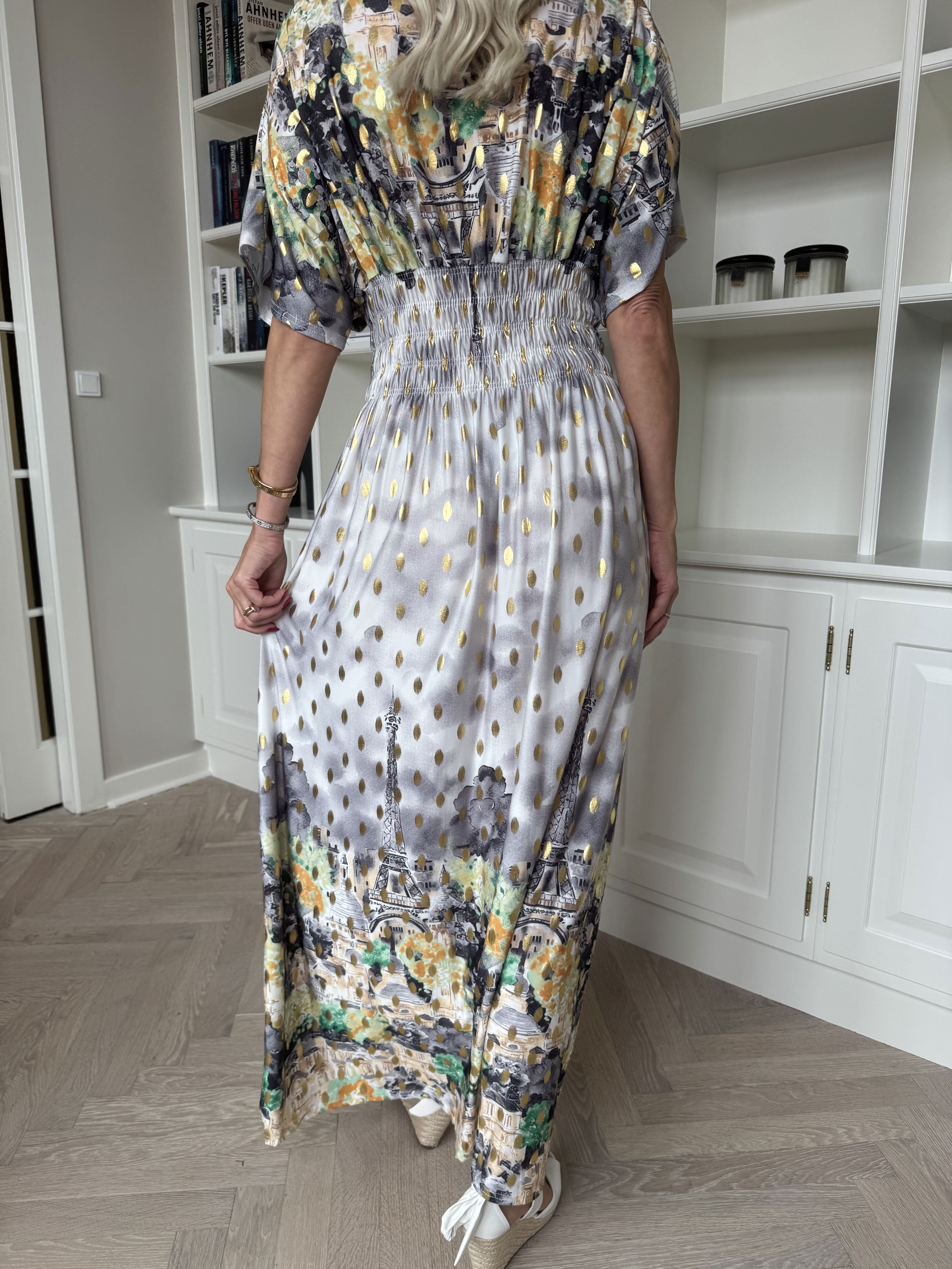 Pams Paris - Lang elastisk mønstret kjole med guld dutter