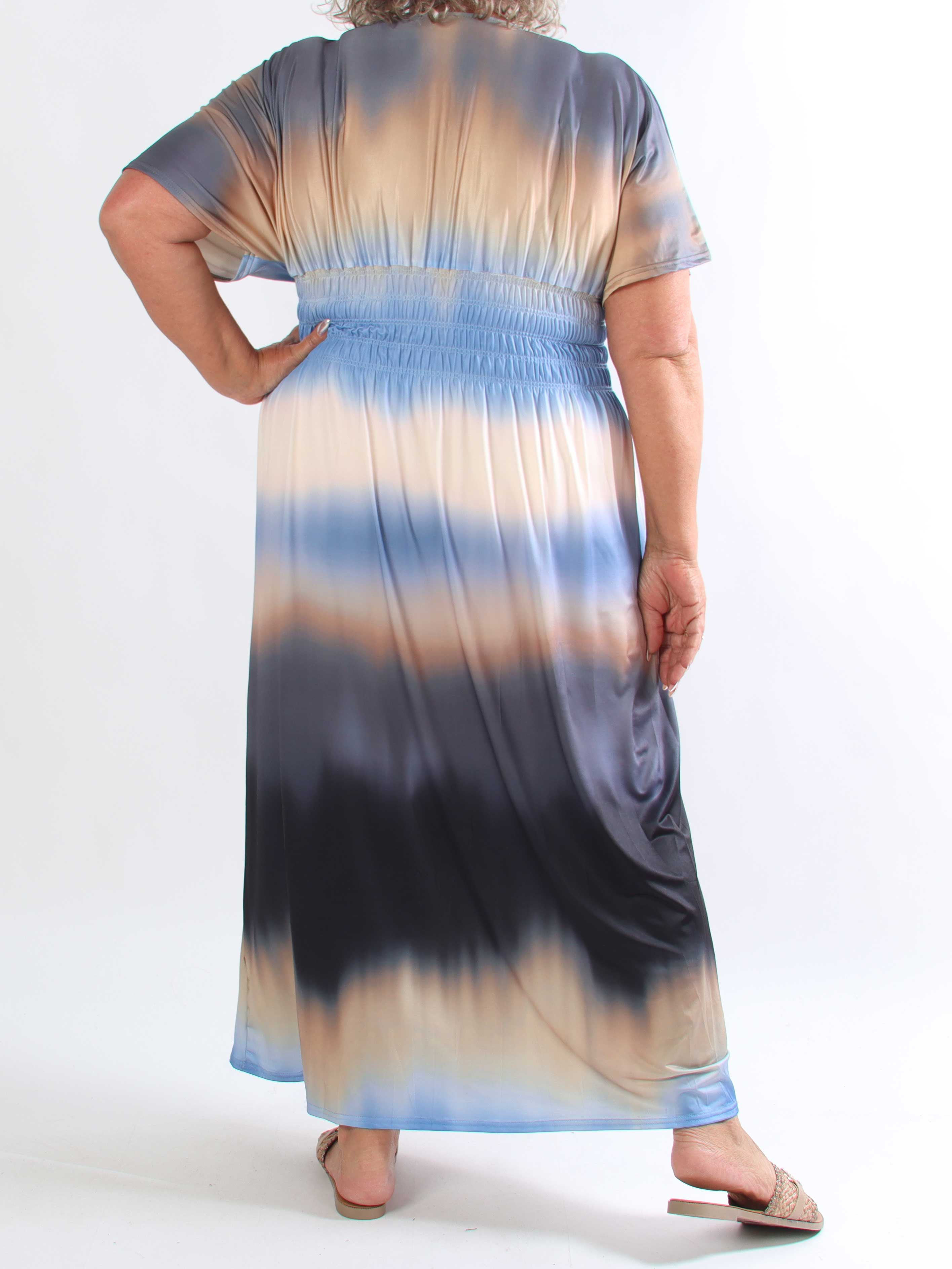 Pams Batik - Elastisk plus size flerfarvet kjole med smock i livet