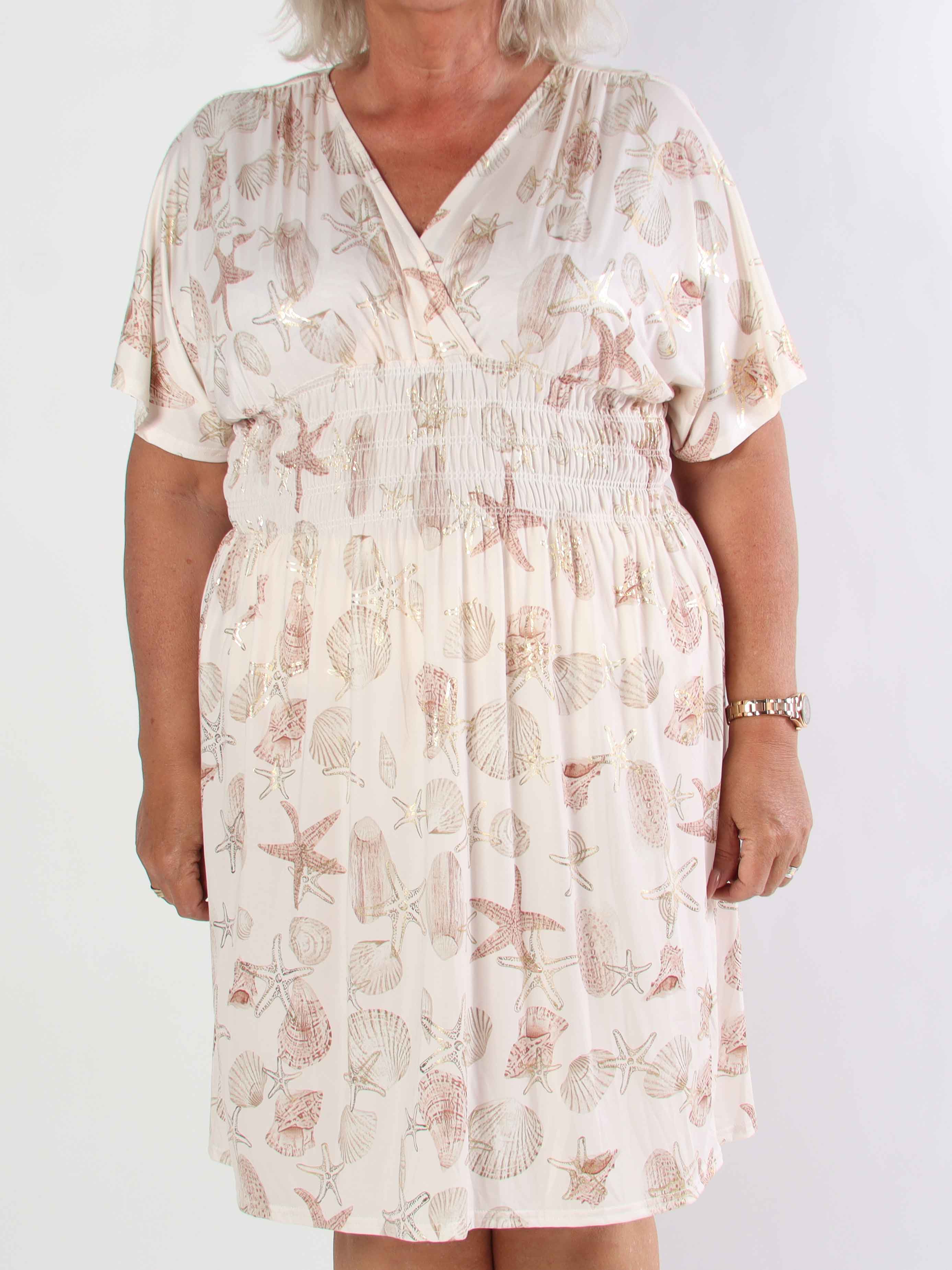 Pams Beach Short - Elastisk plus size kjole med muslinge motiver