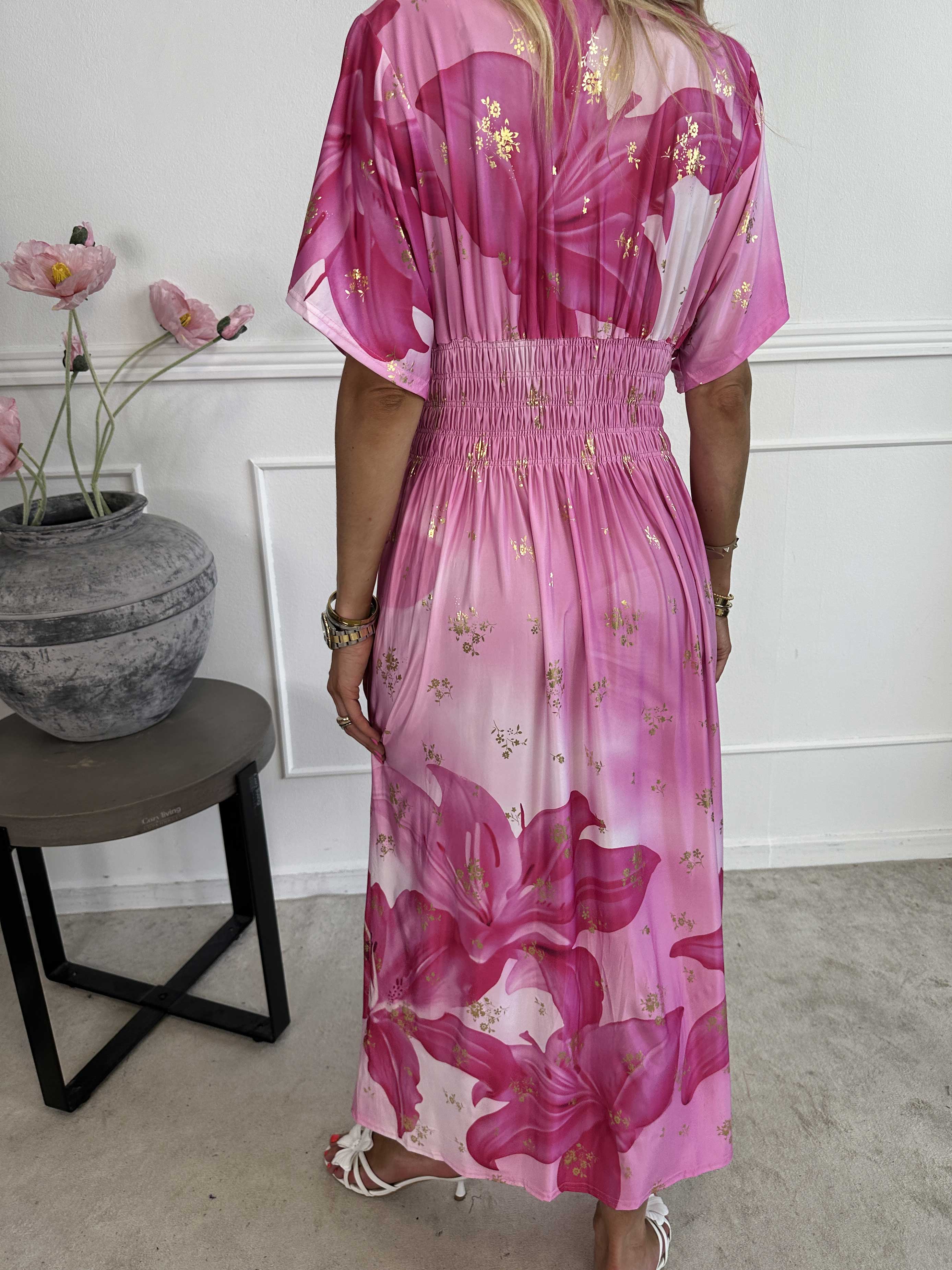 Pams Big Lily - Elastisk kjole med store liljer og guld detaljer