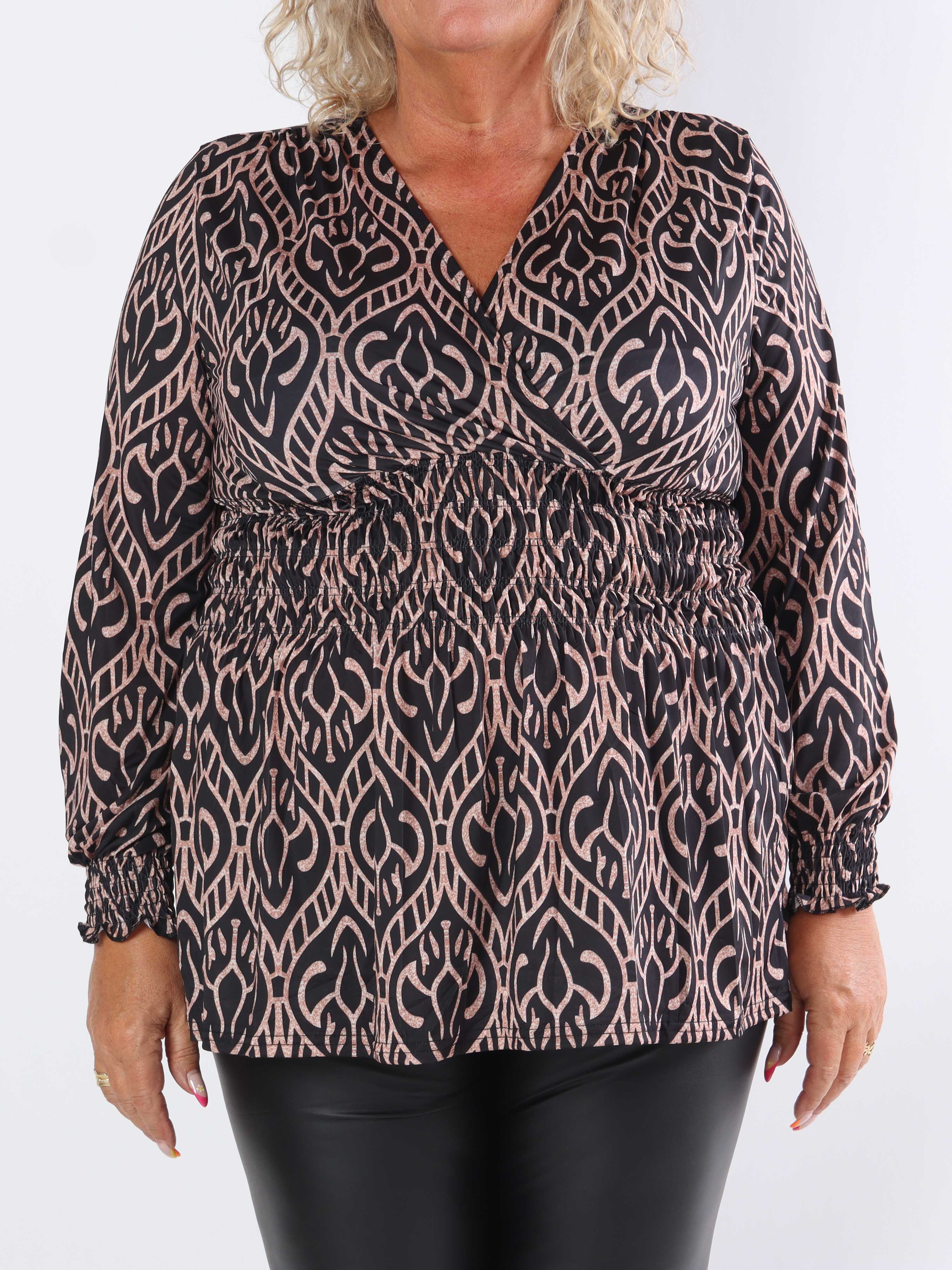 Pams Boho Shirt L/S - Elastisk plus size bluse i krølfrit stof