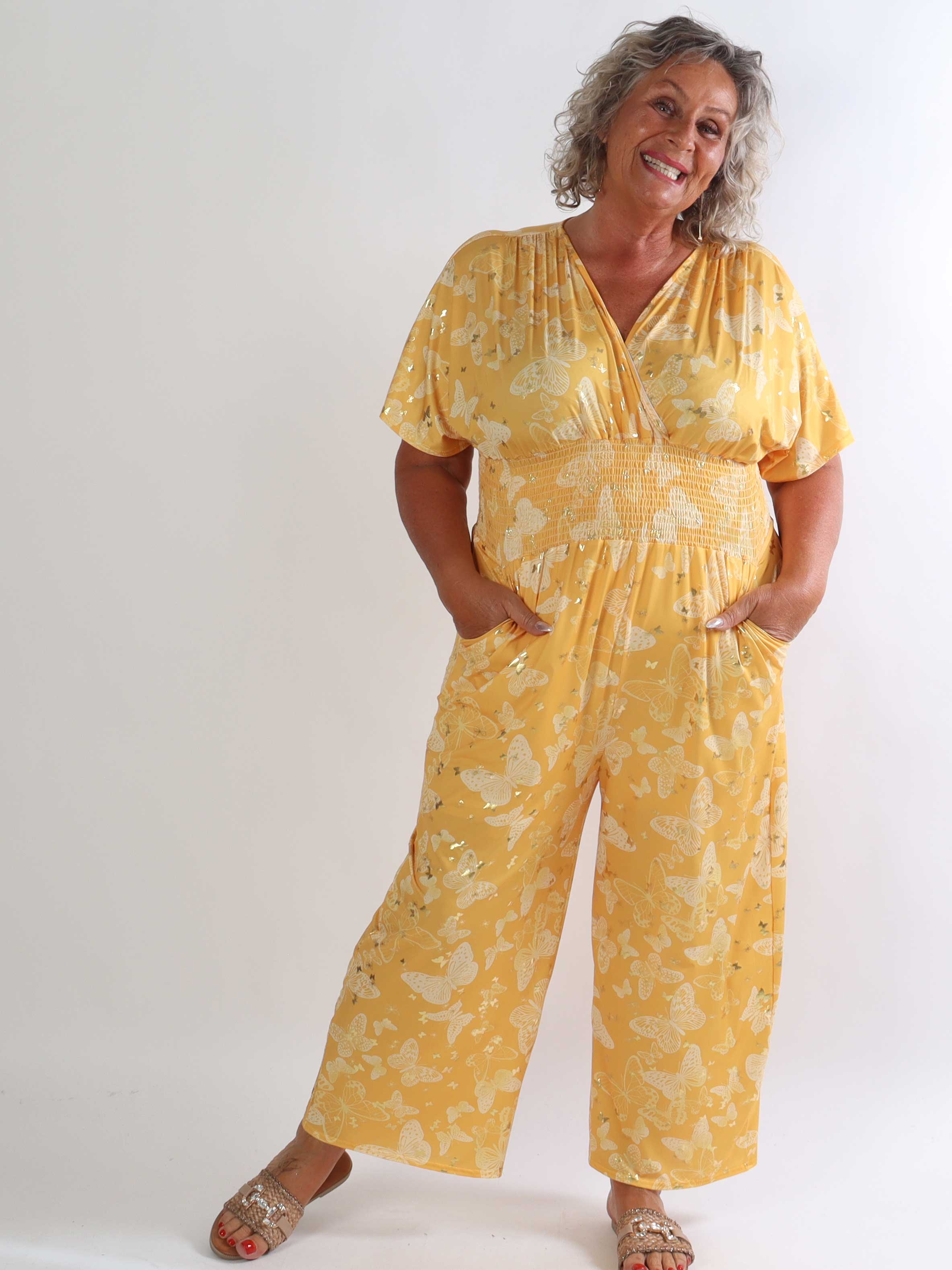 Pams Butterfly Jumpsuit - Elastisk plus size buksedragt i sommerfugleprint