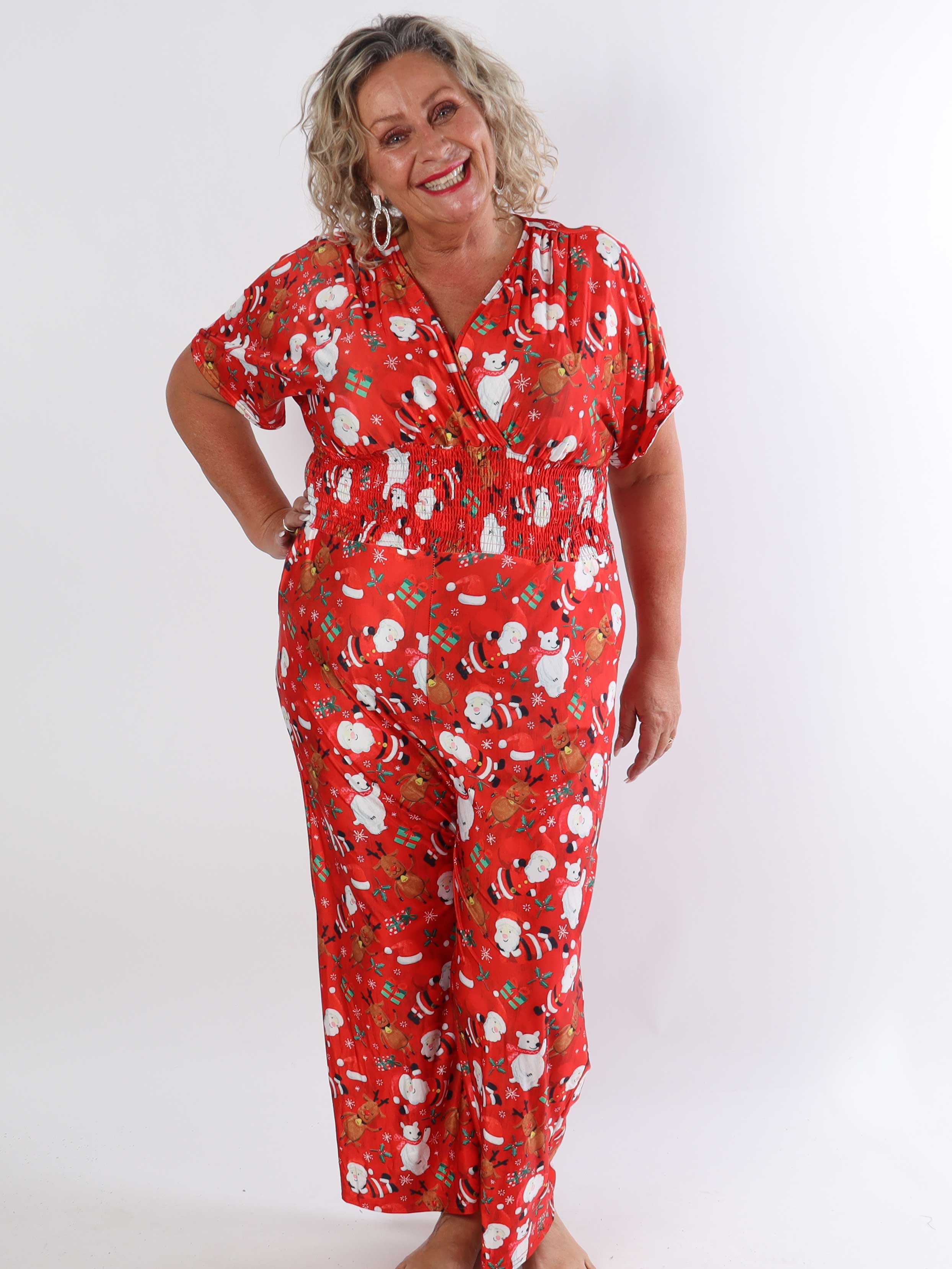 Pams Christmas Jumpsuit - Elastisk plus size buksedragt med julemotiver