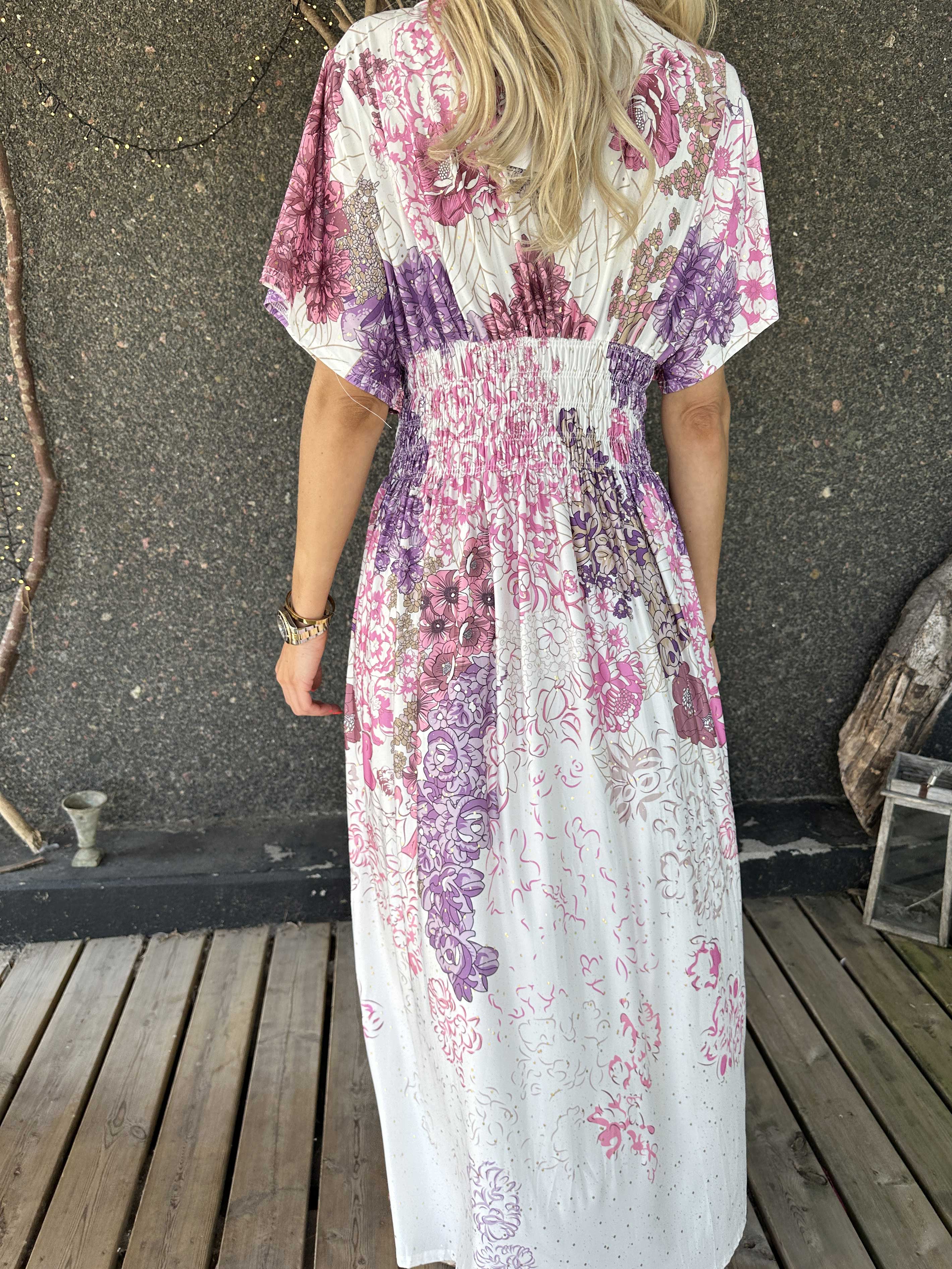 Pams Coachella - Elastisk kjole med farvet mønster