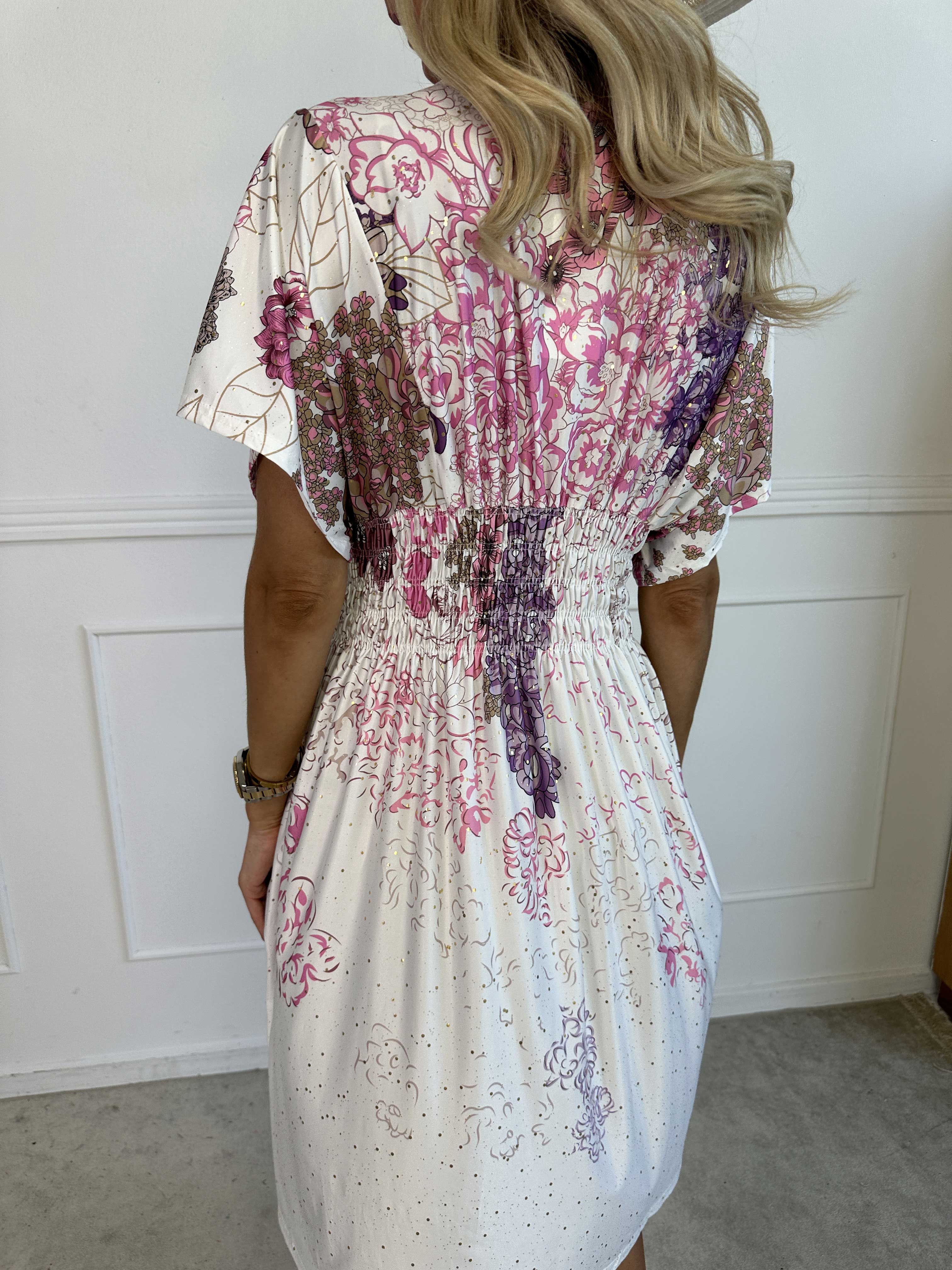 Pams Coachella Short - Elastisk kjole med farvet mønster