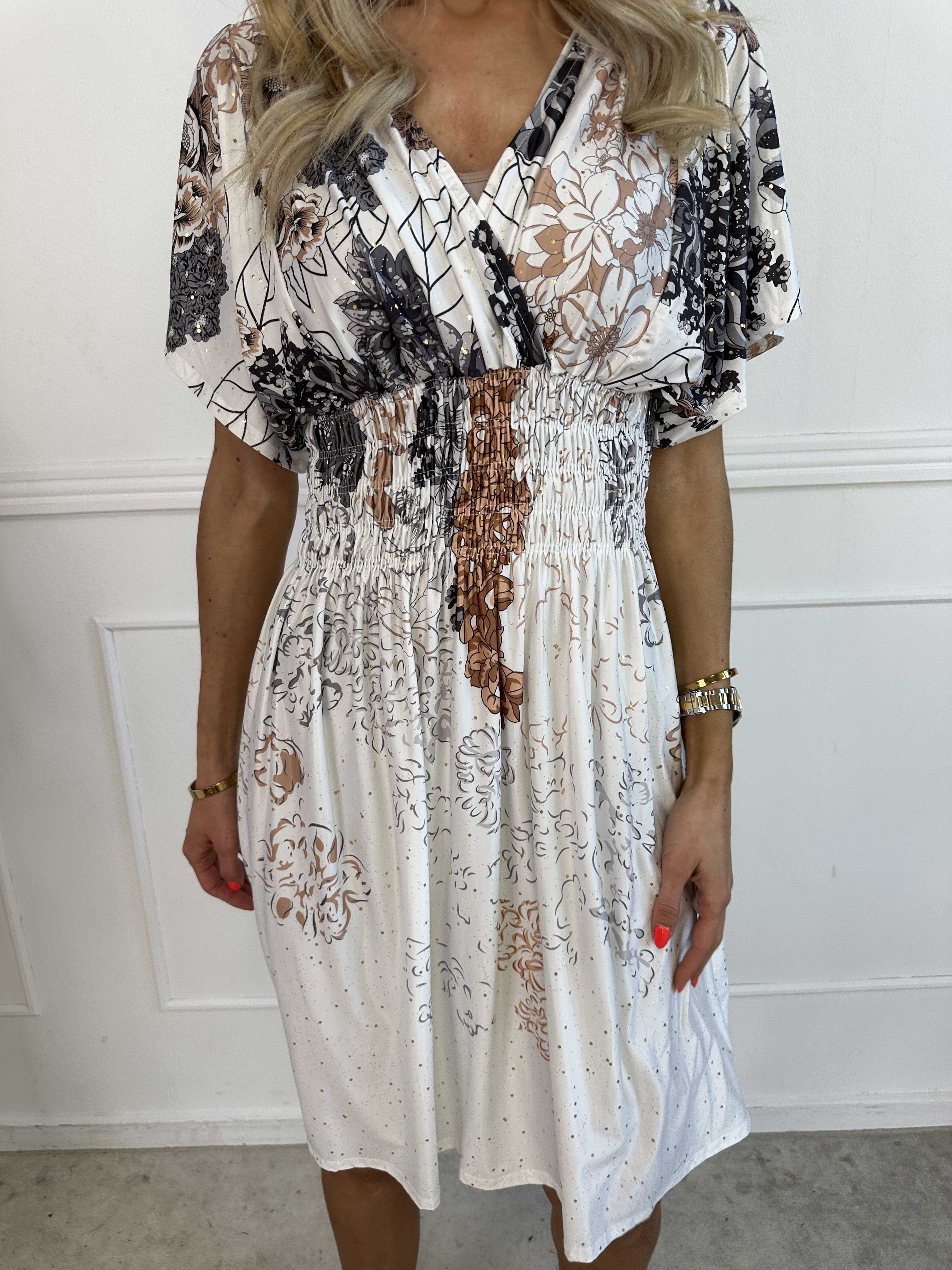 Pams Coachella Short - Elastisk kjole med farvet mønster