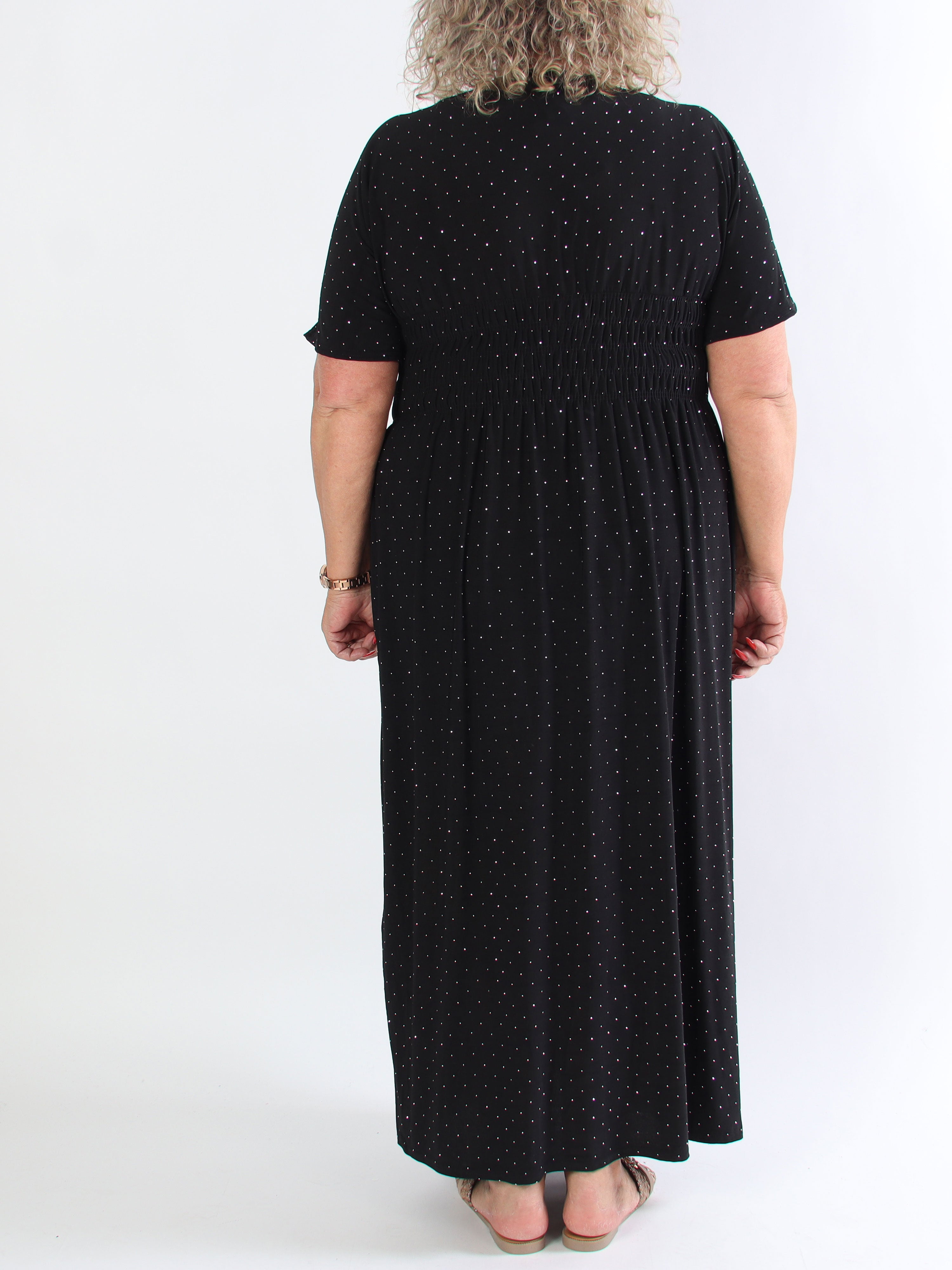 Pams Crystal - Lang elastisk plus size kjole med similisten