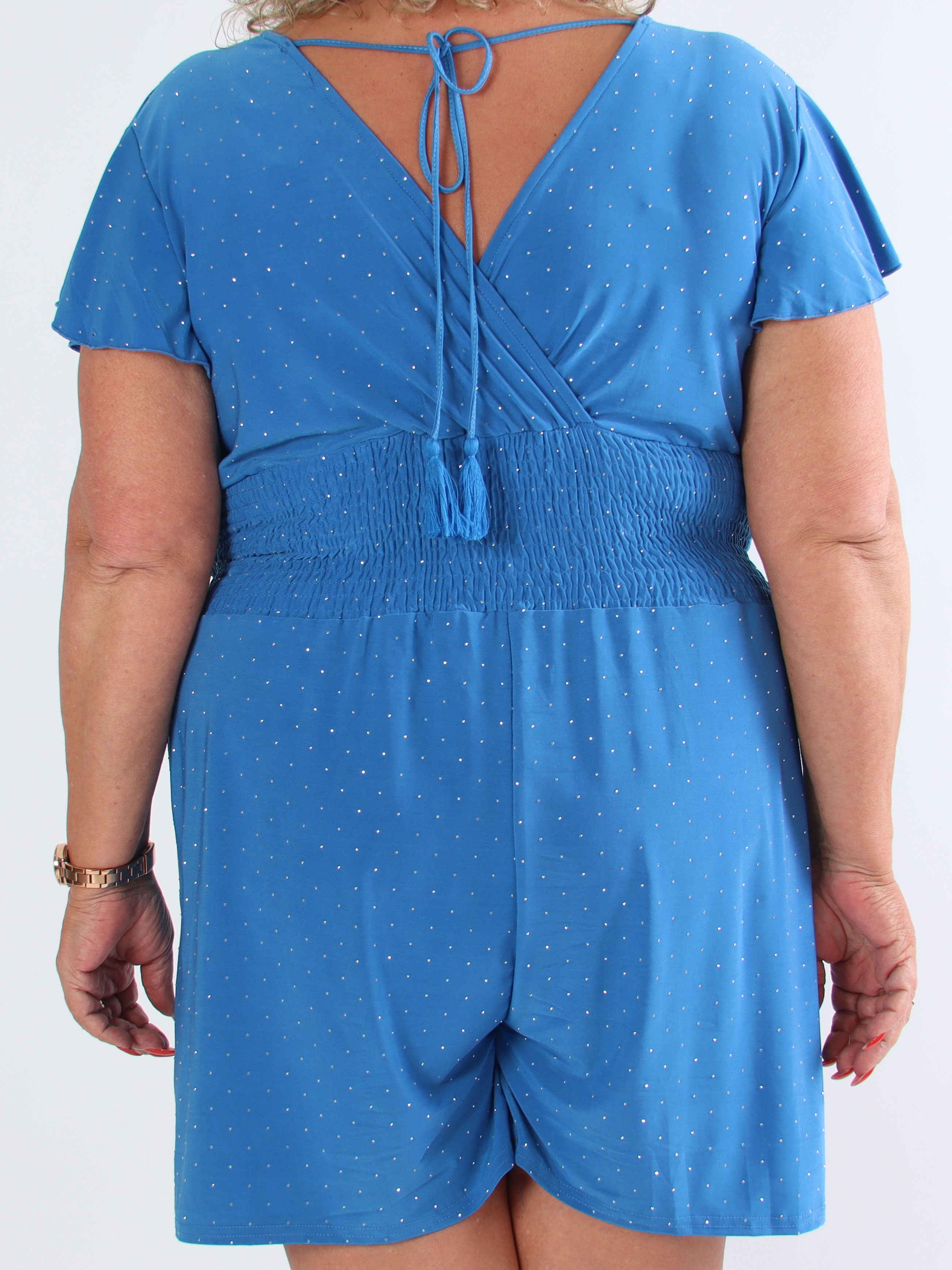 Pams Crystal Playsuit - Elastisk plus size buksedragt med similisten
