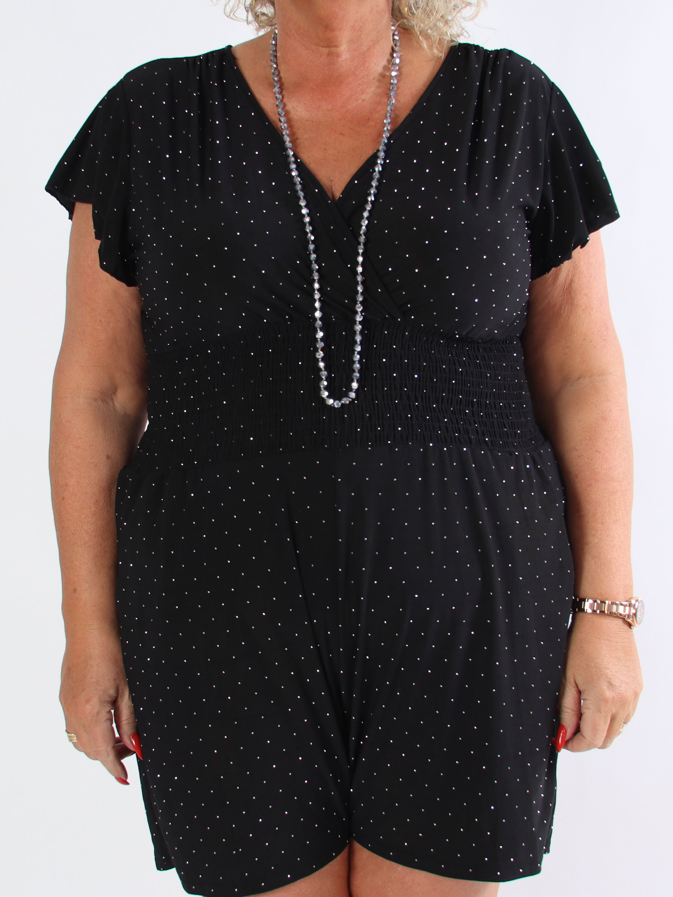 Pams Crystal Playsuit - Elastisk plus size buksedragt med similisten