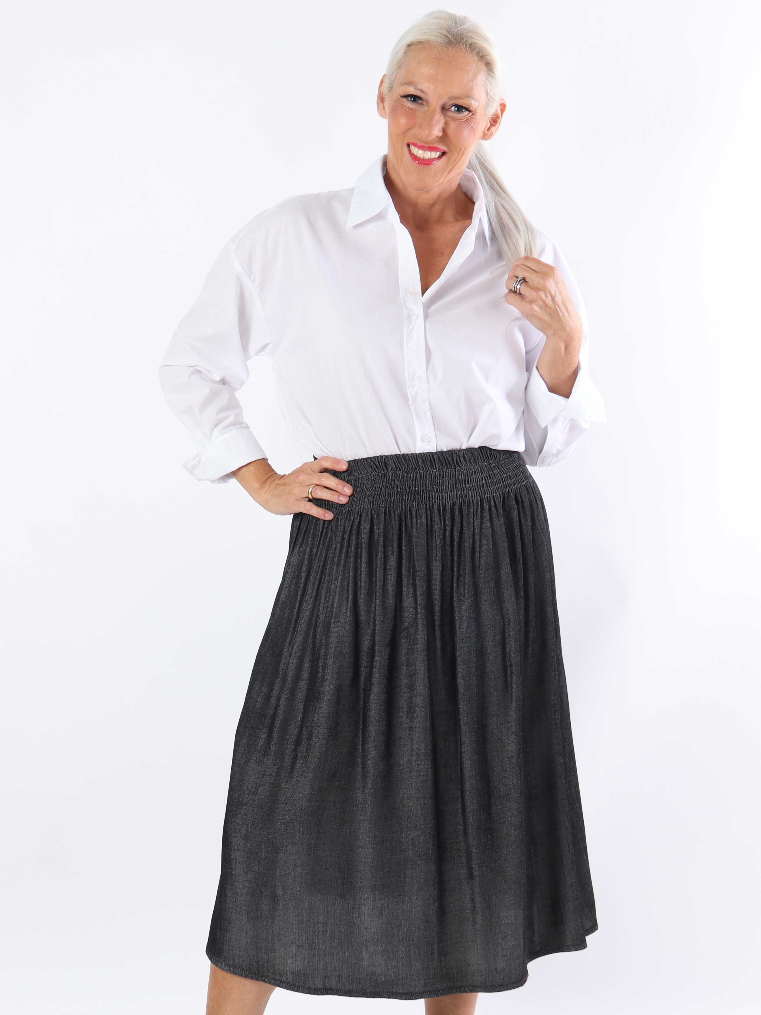 Pams Midi Denim Skirt - Plus size nederdel med lommer