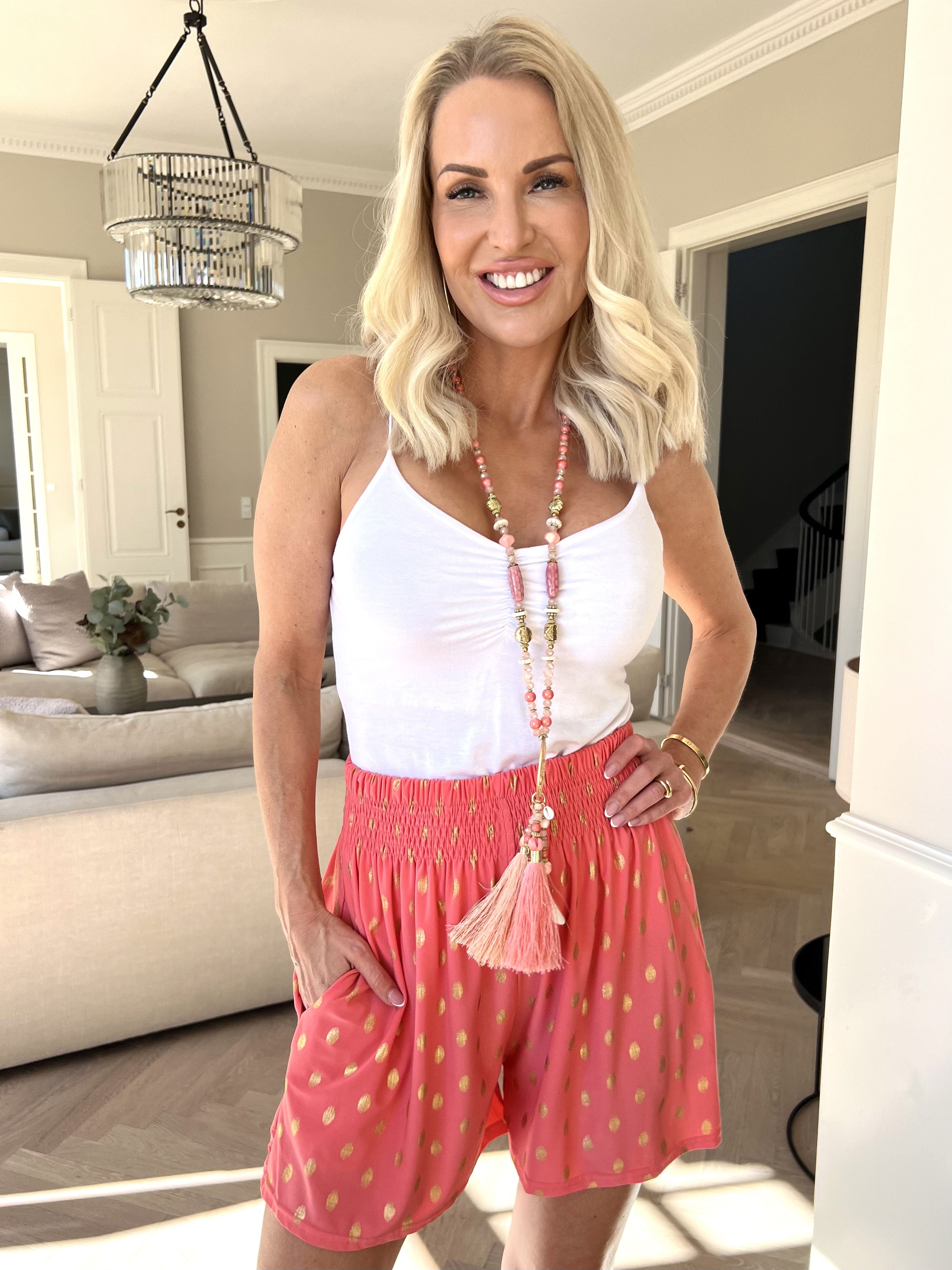 Pams Dot Shorts - Løse shorts i elastisk stof med guld dutter