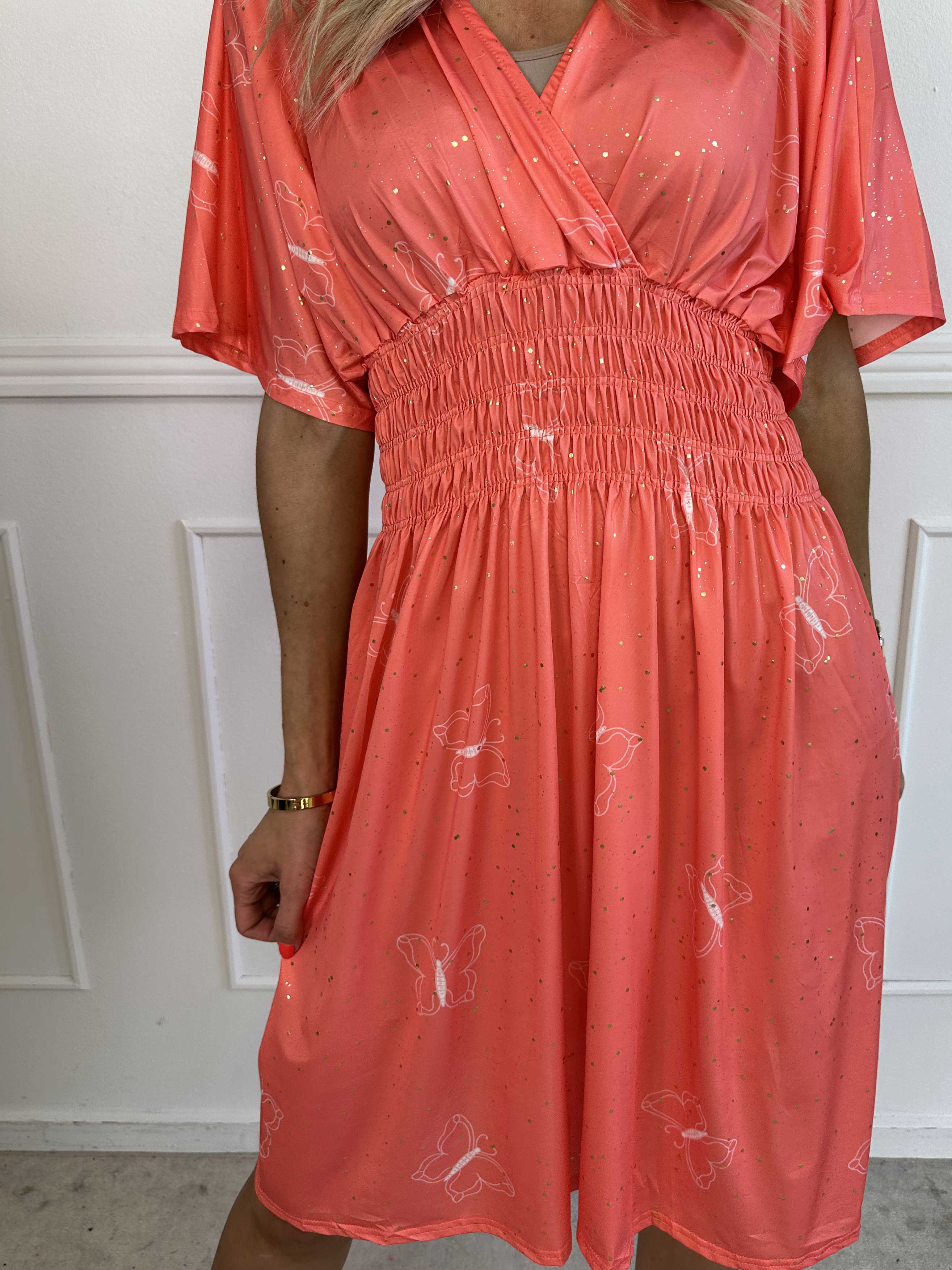 Pams Dust Short - Elastisk kjole med sommerfugle og guld støv