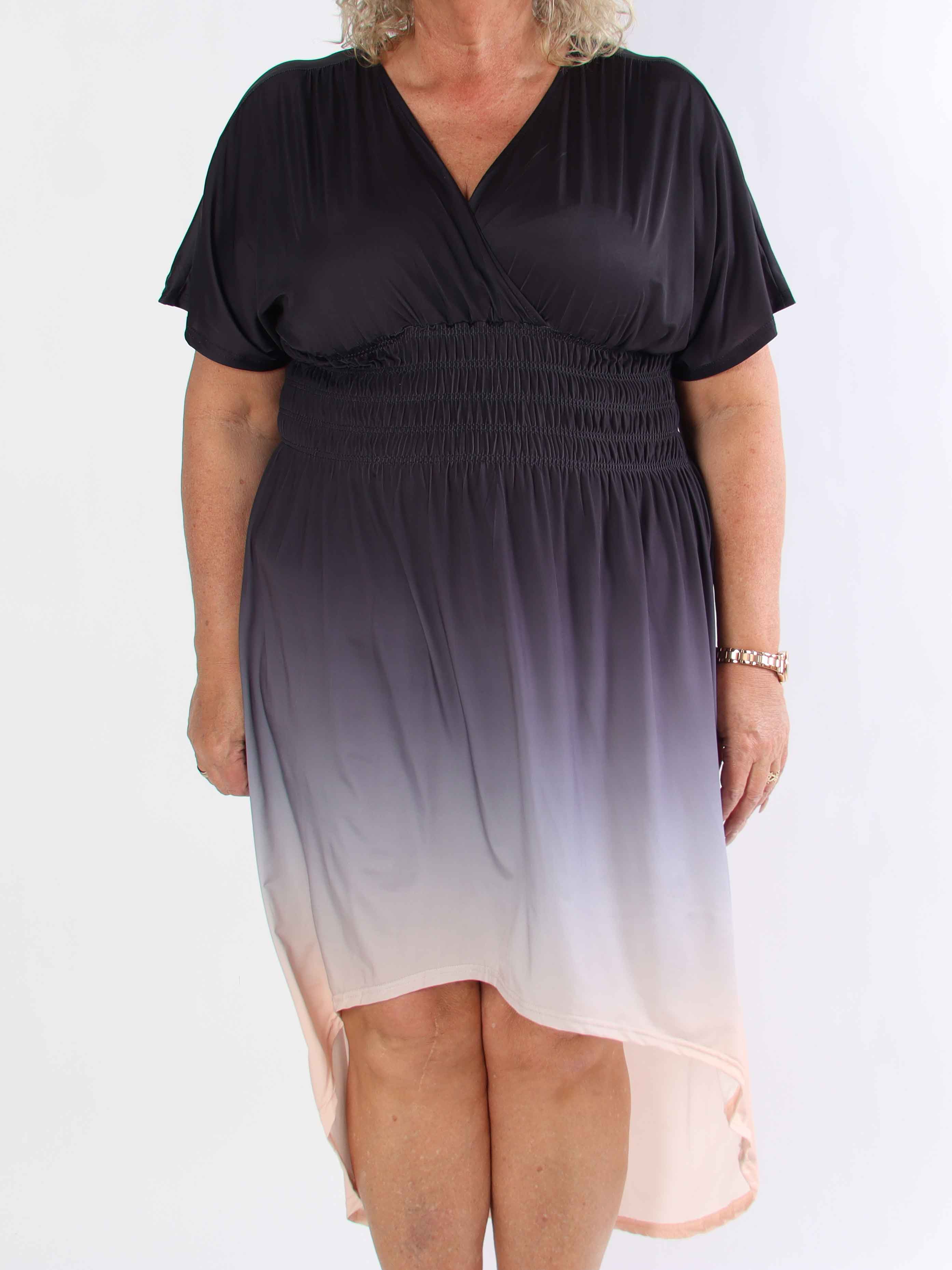 Pams Fade High-low - Elastisk flerfarvet plus size kjole