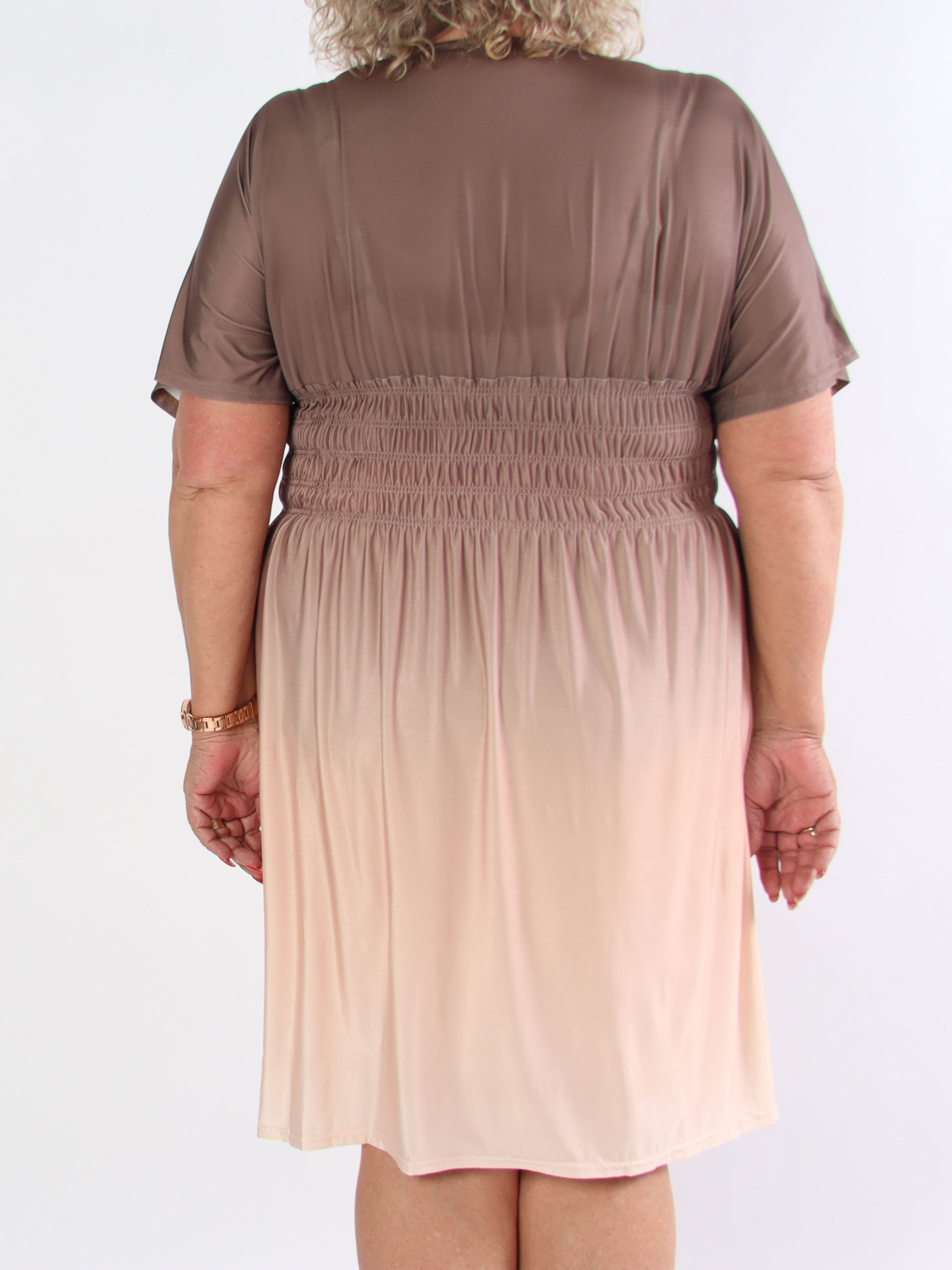 Pams Fade Short - Flerfarvet elastisk plus size kjole