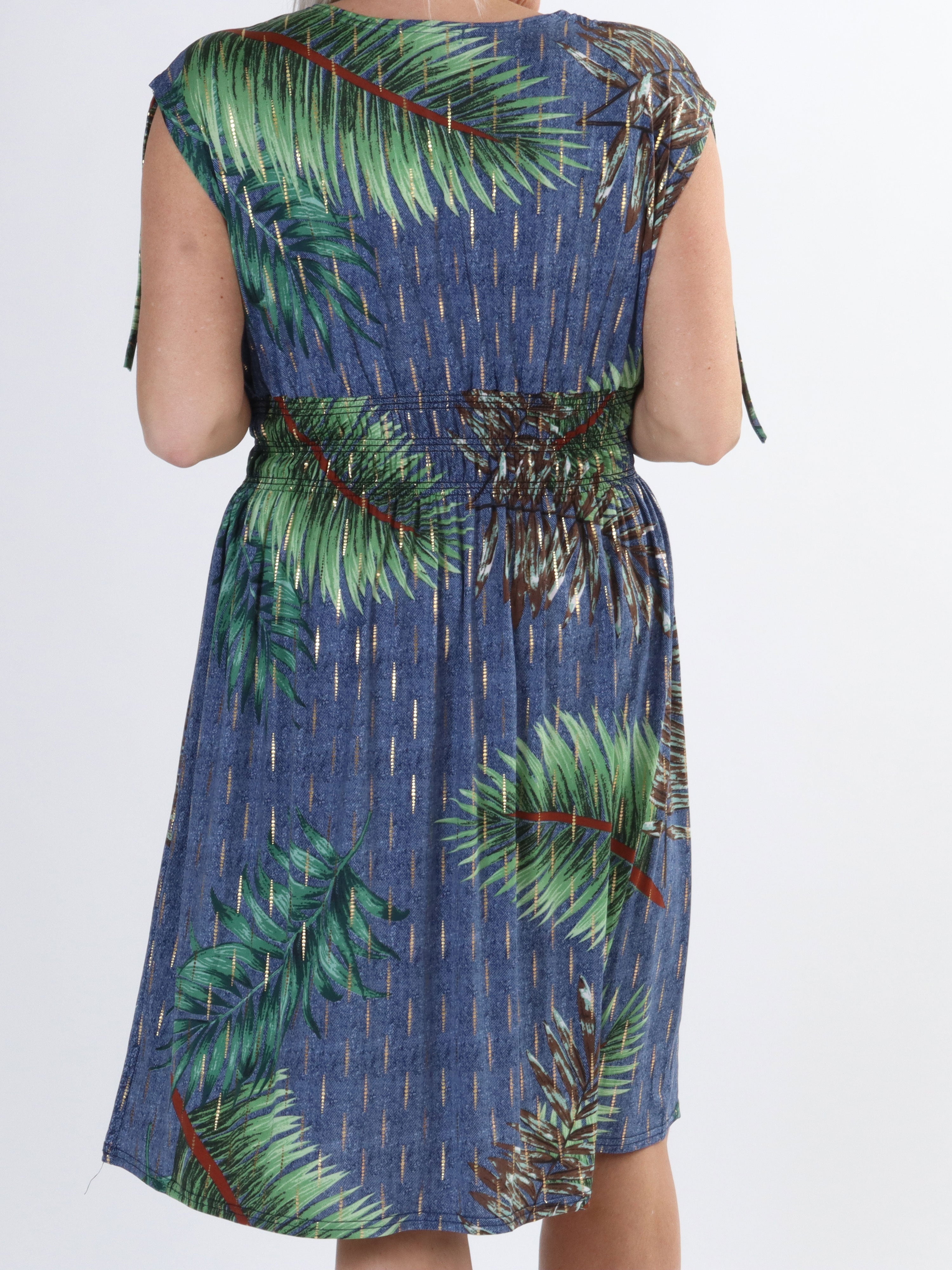 Pams palm Short - Kort elastisk plus size kjole i krølfrit stof