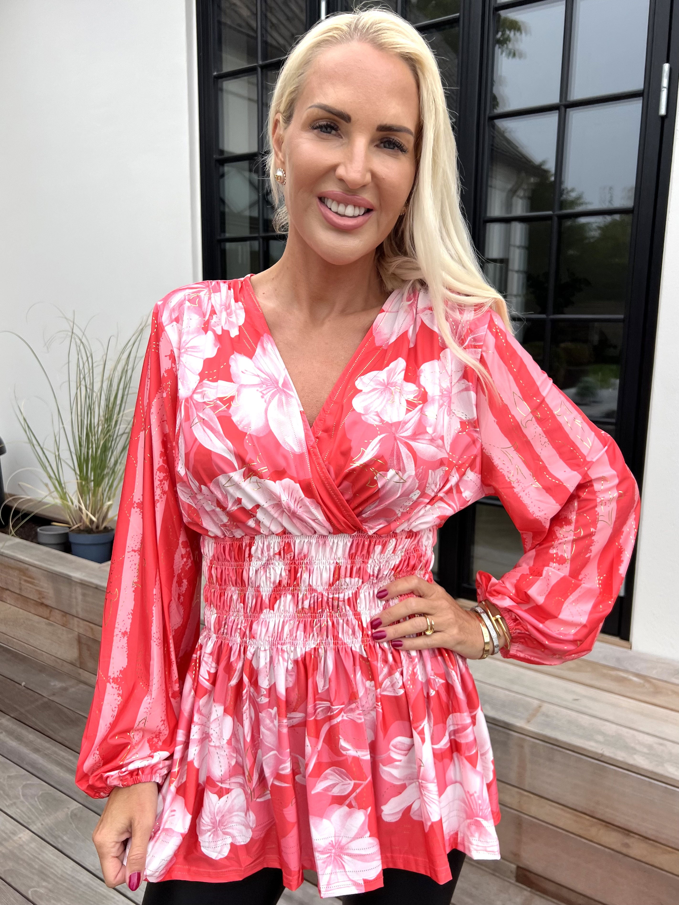 Pams Floral Stripe Shirt L/S - Elastisk bluse med blomsterprint og guld detaljer