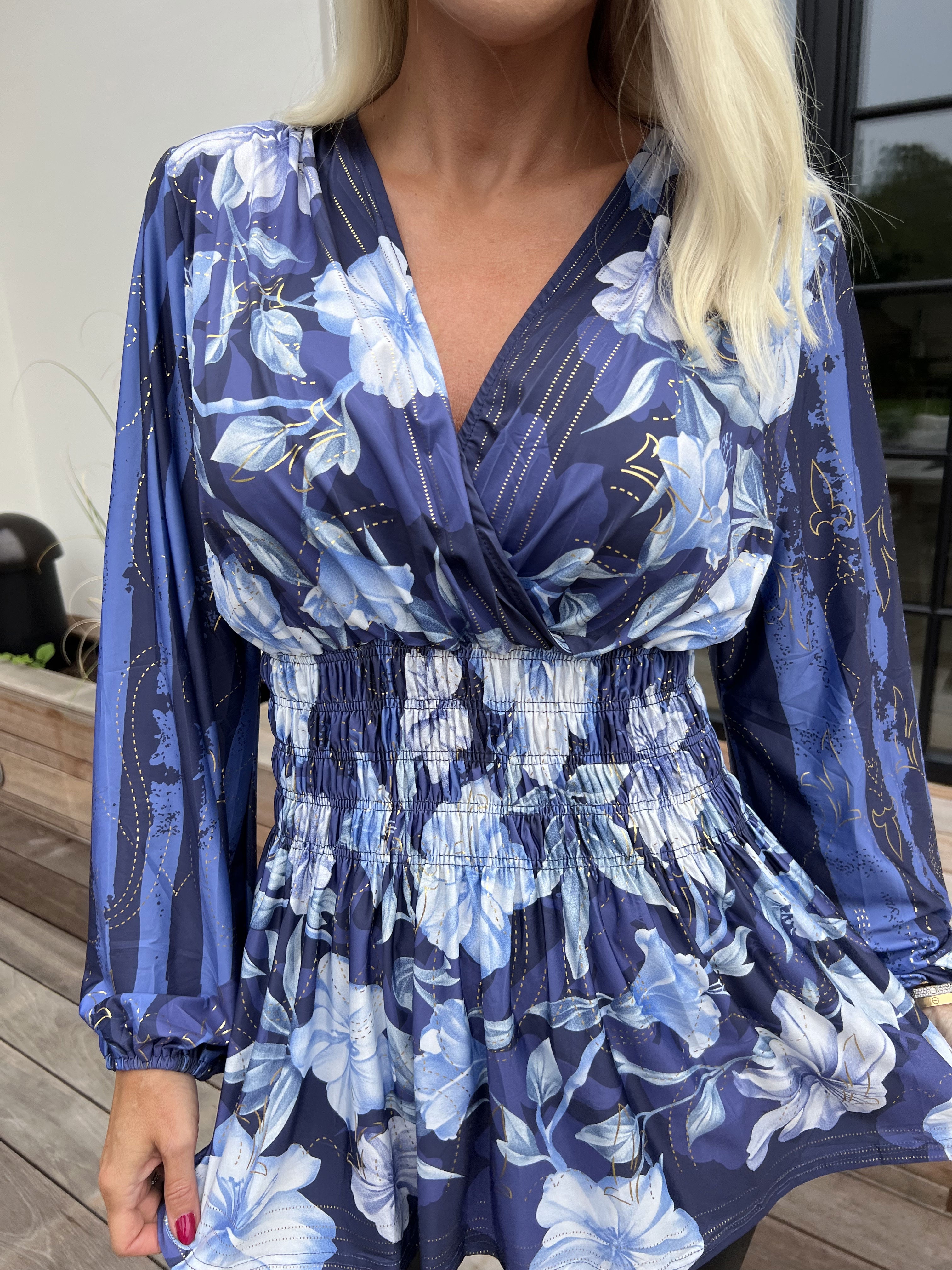 Pams Floral Stripe Shirt L/S - Elastisk bluse med blomsterprint og guld detaljer